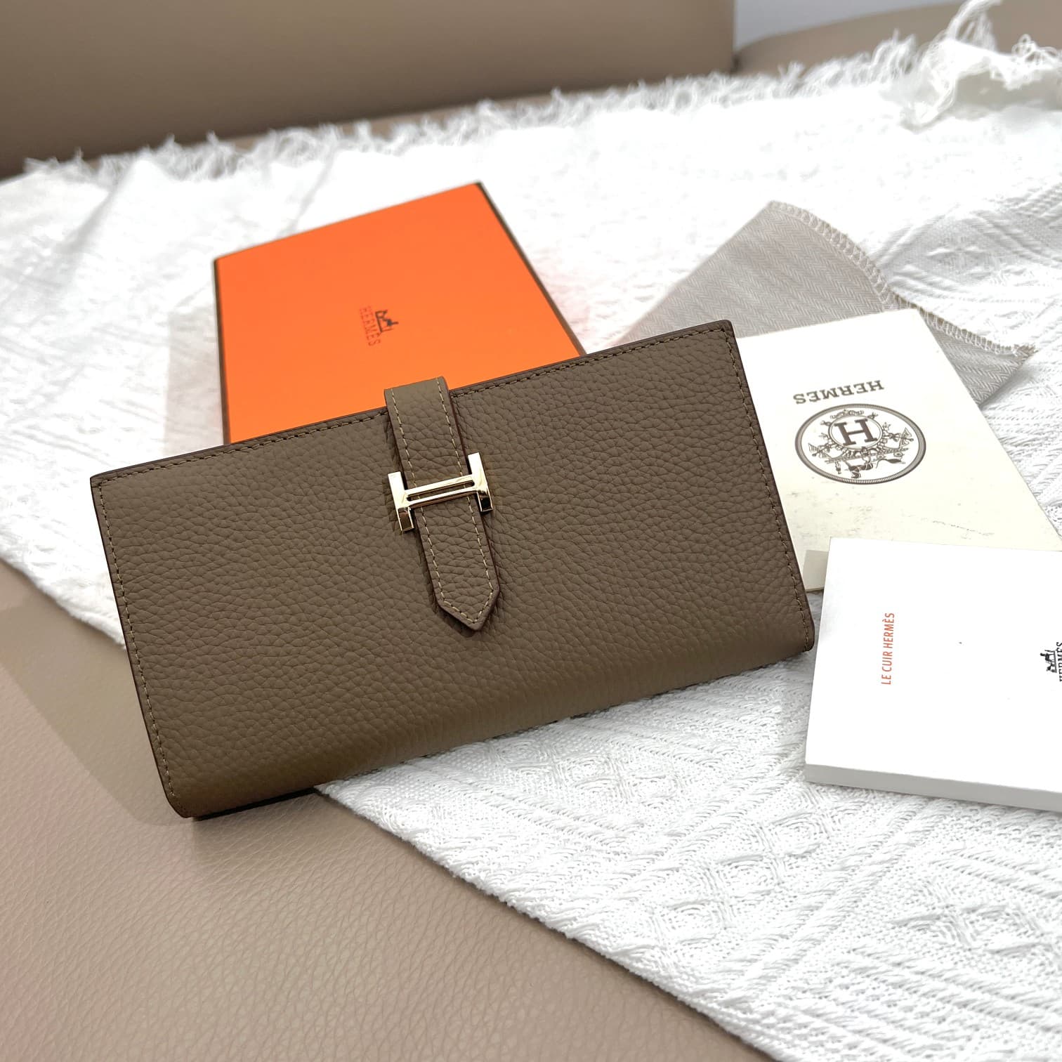 Hermes Black Wallet 5123