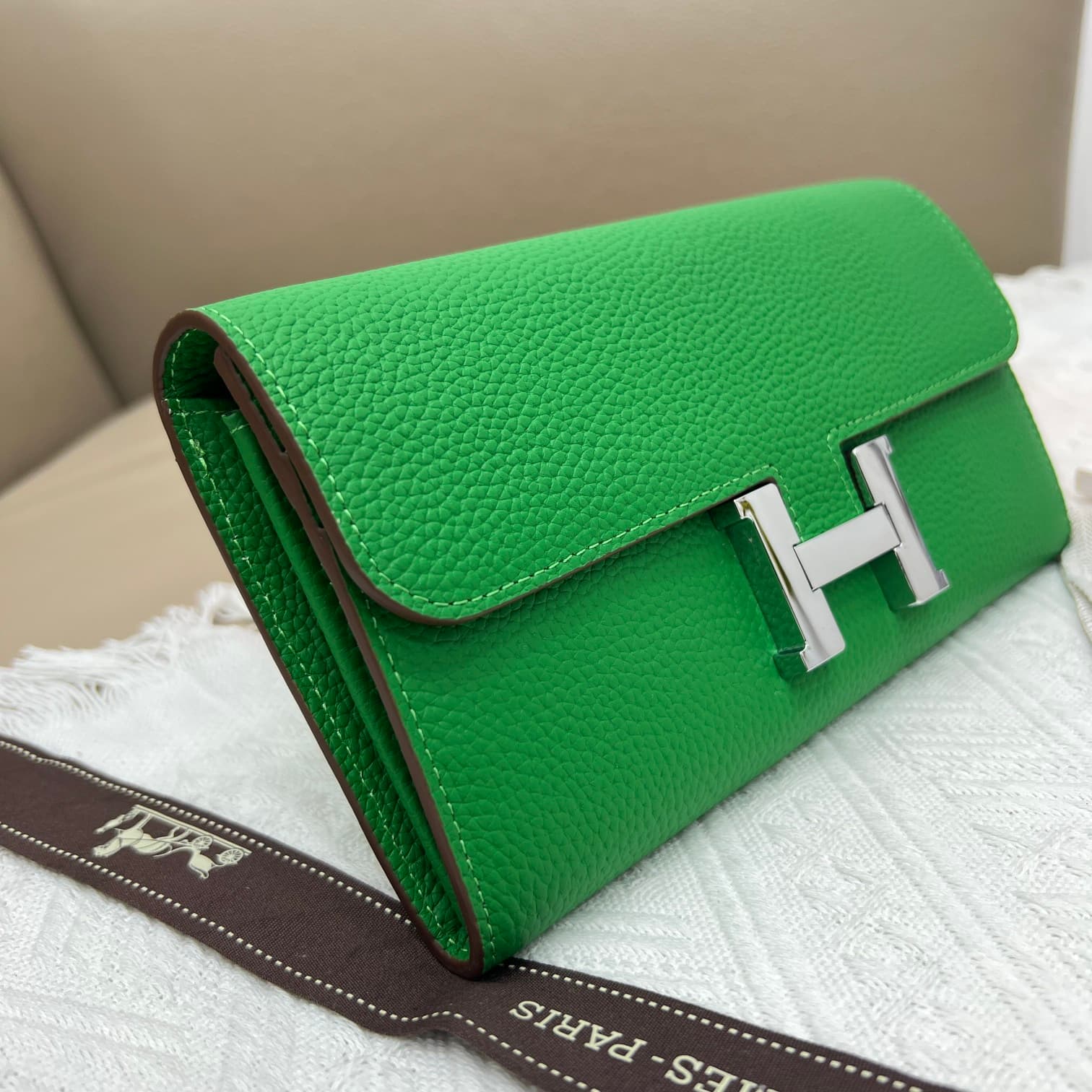 Hermes Black Product 539