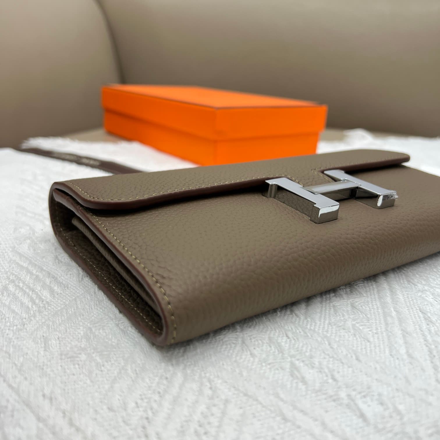 Hermes Black Product 539