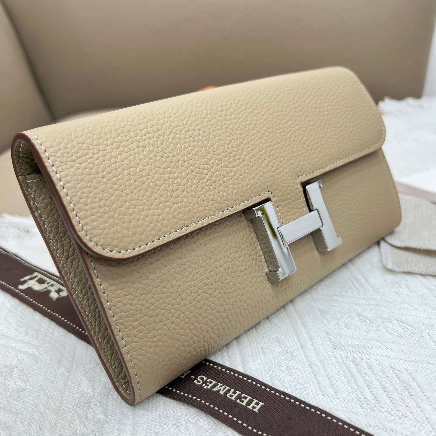 Hermes Black Product 539