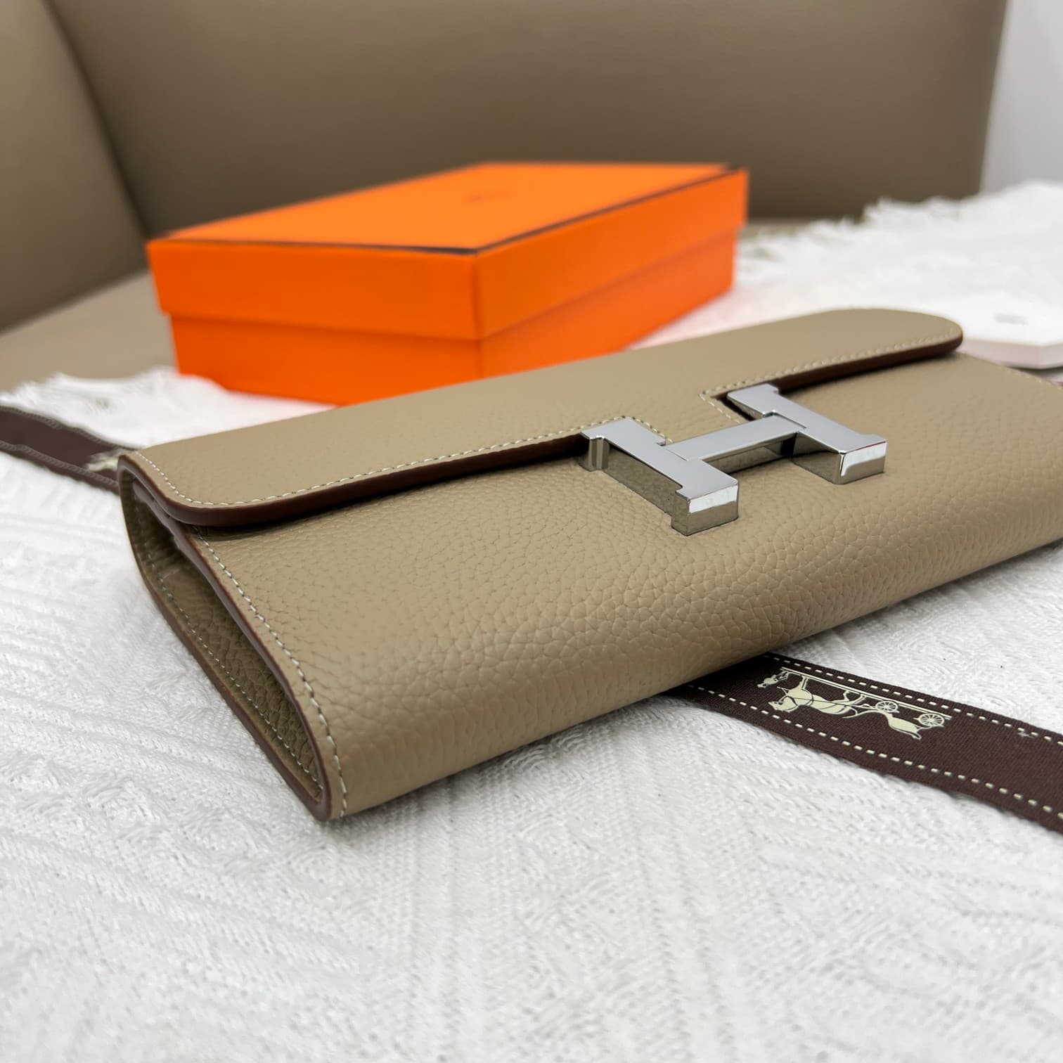 Hermes Black Product 539