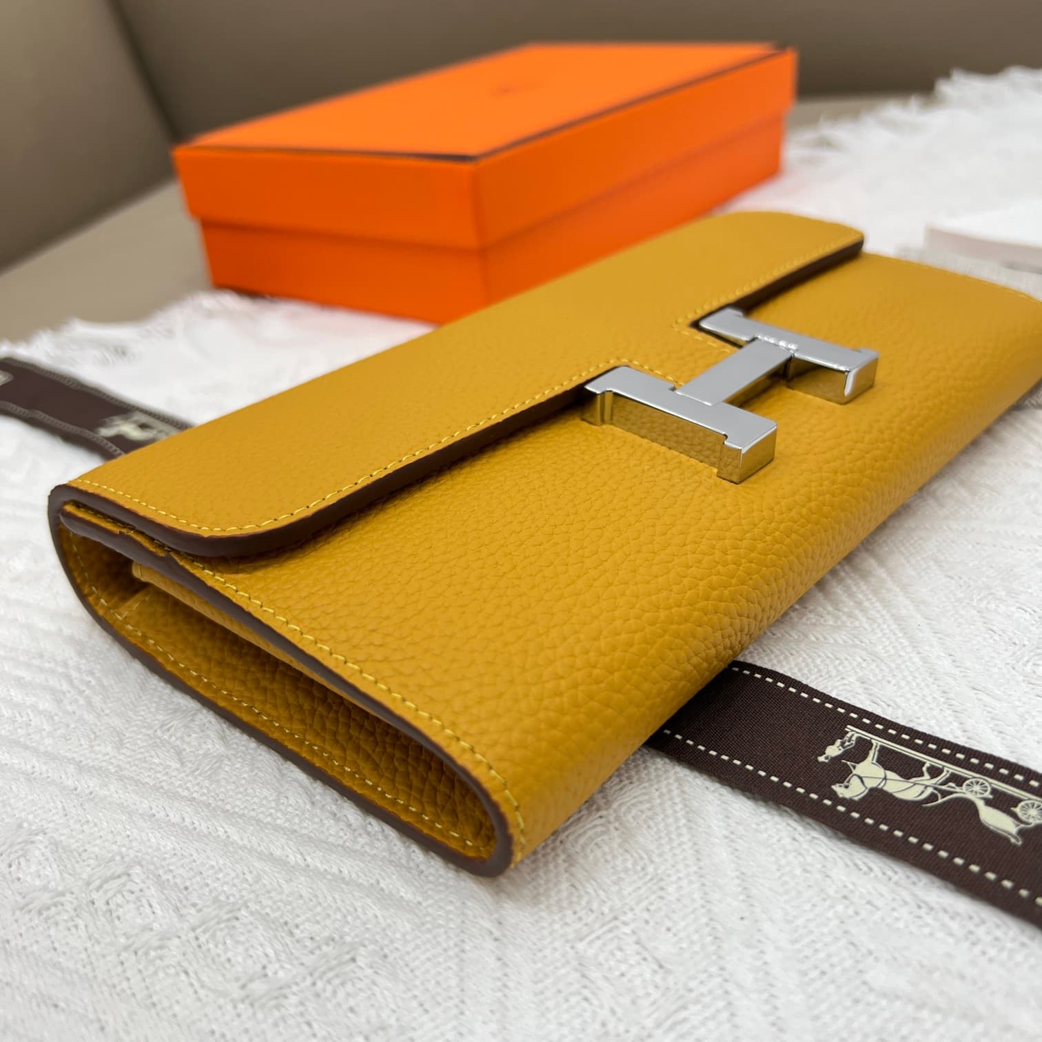 Hermes Black Product 539