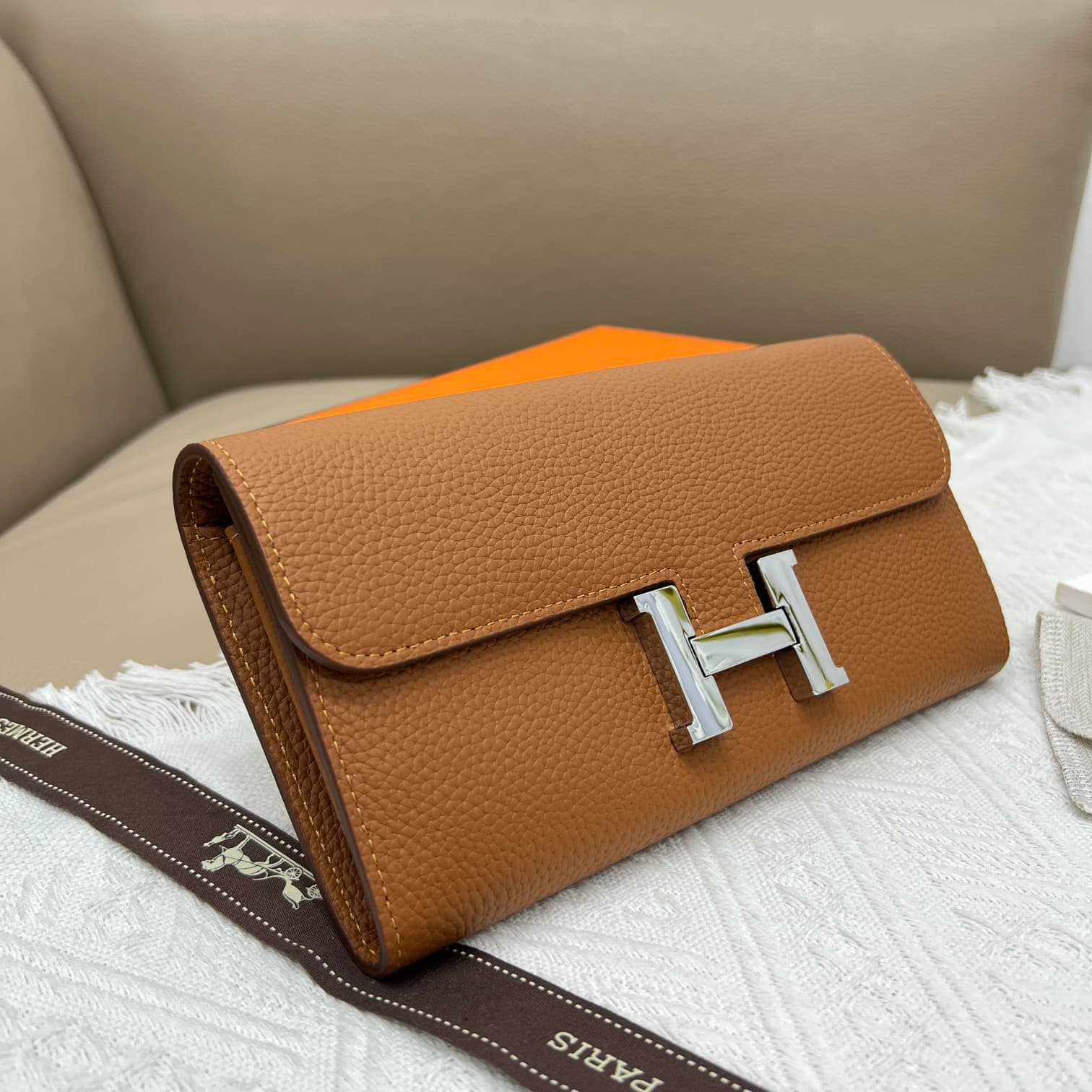 Hermes Black Product 539