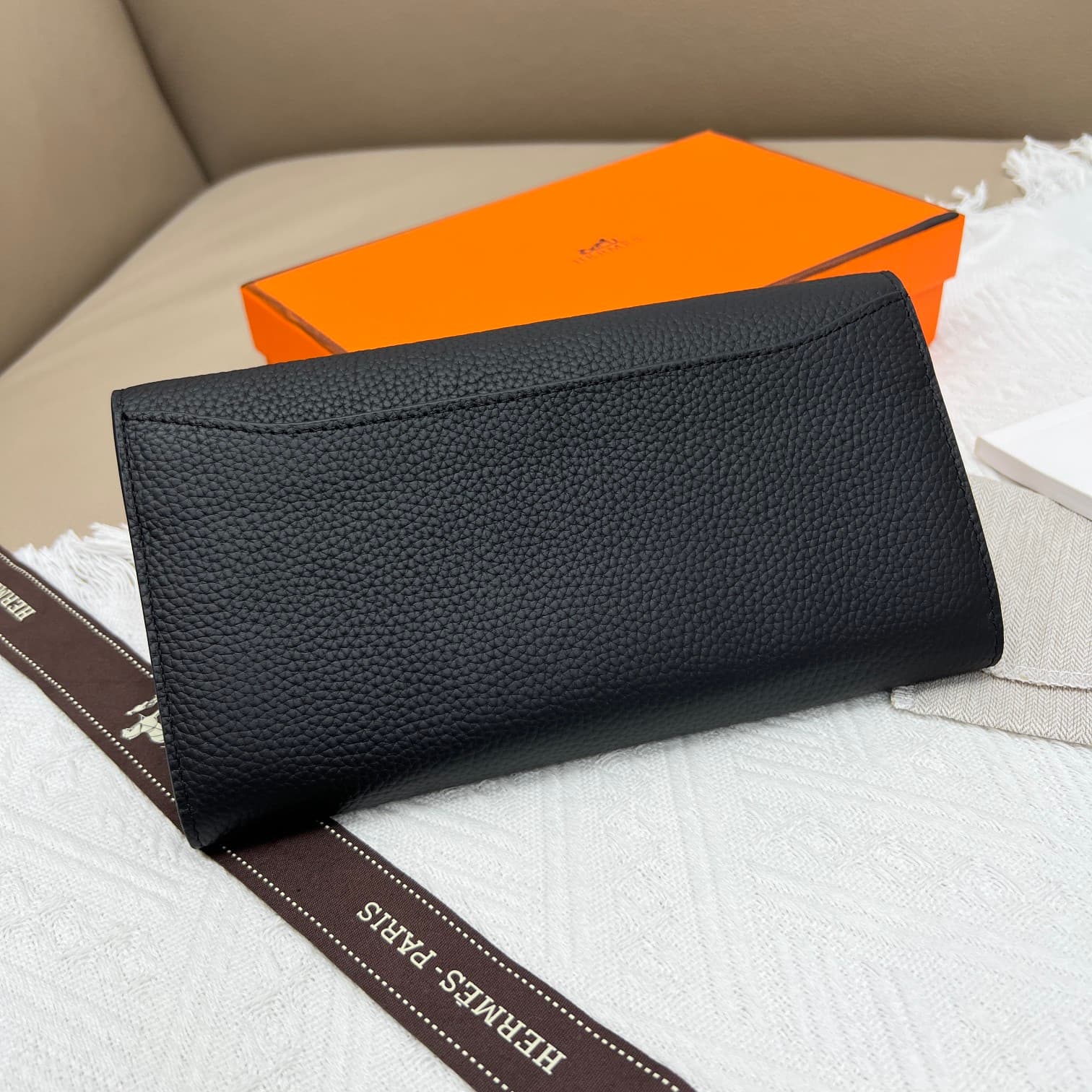 Hermes Black Product 539