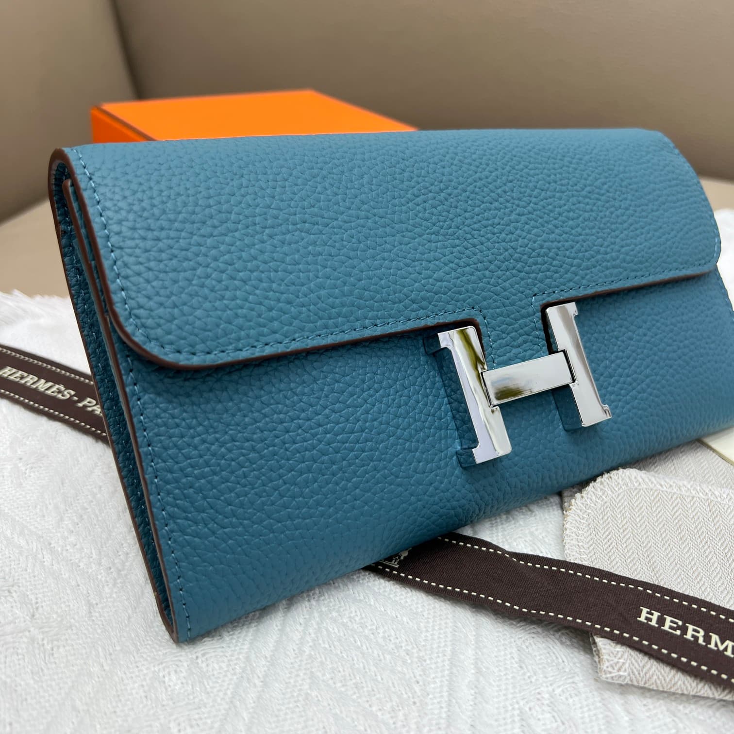 Hermes Black Product 539