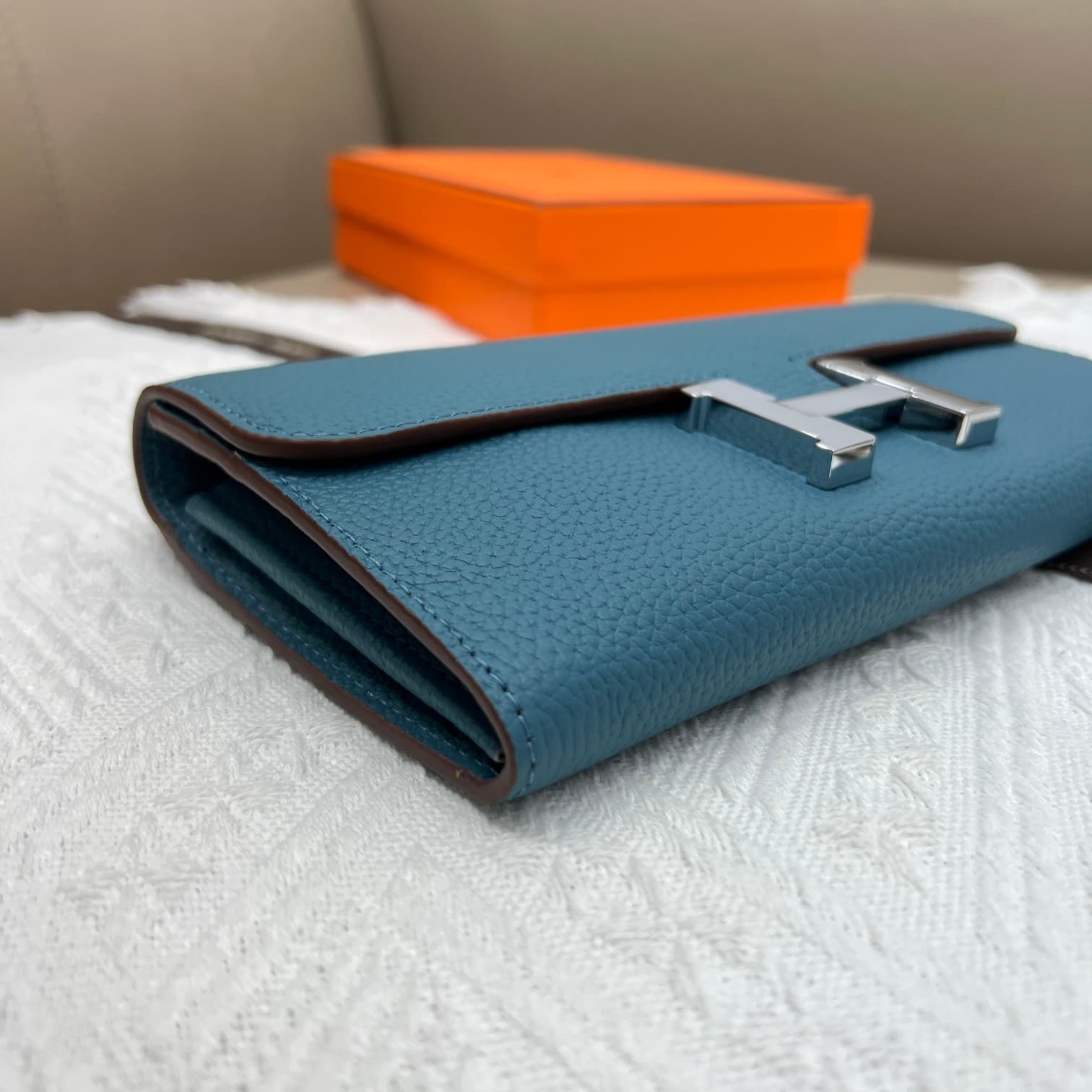 Hermes Black Product 539