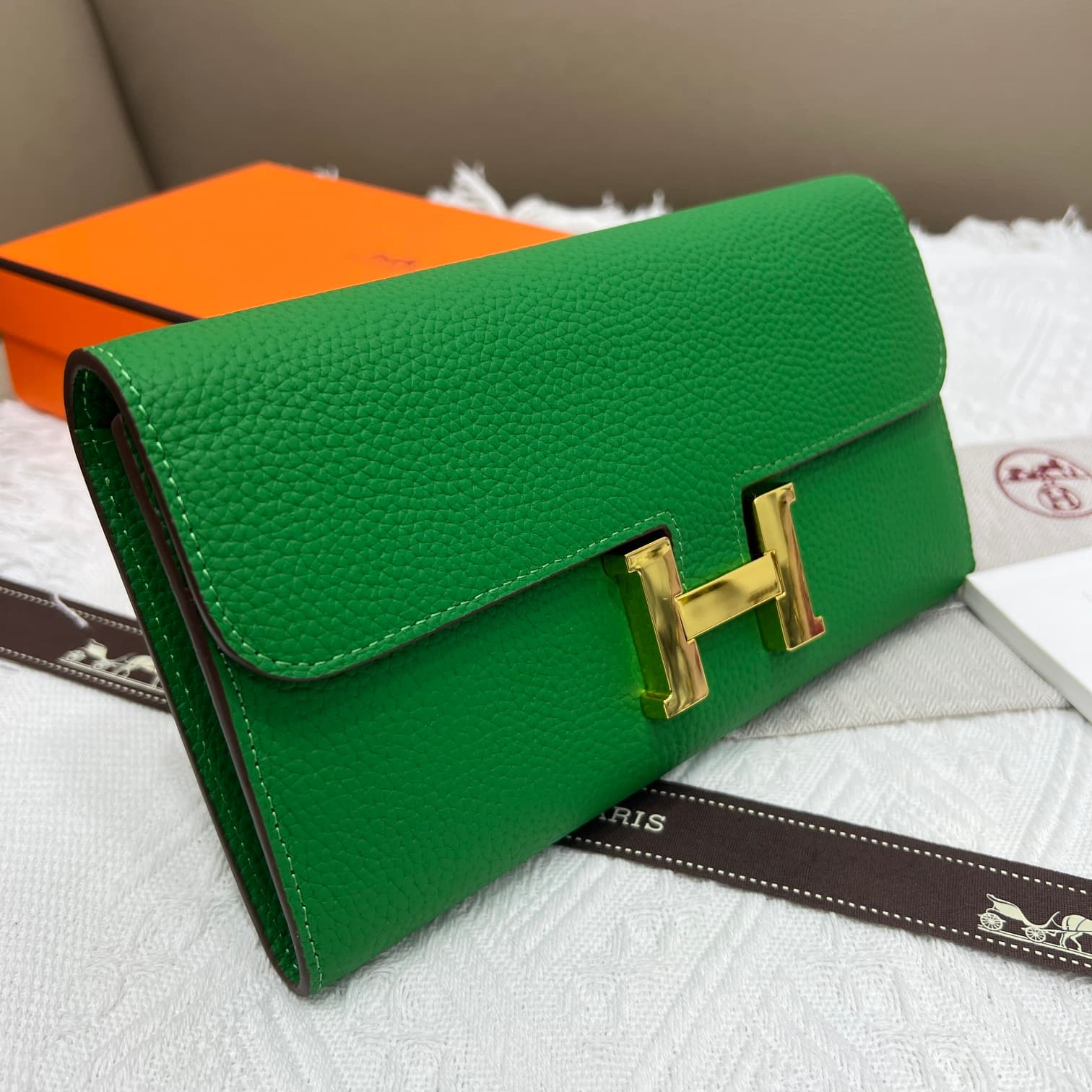 Hermes Black Product 539