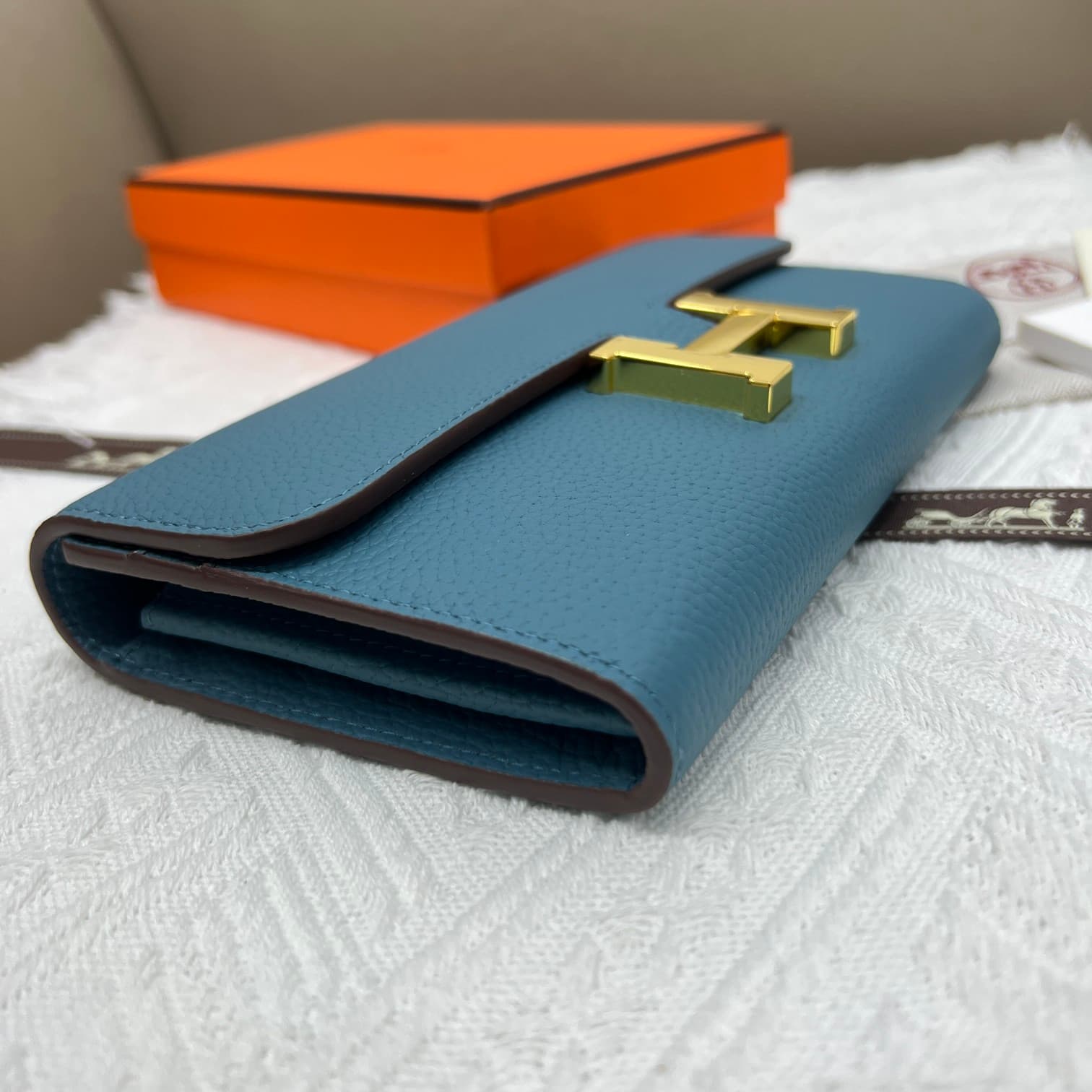 Hermes Black Product 539