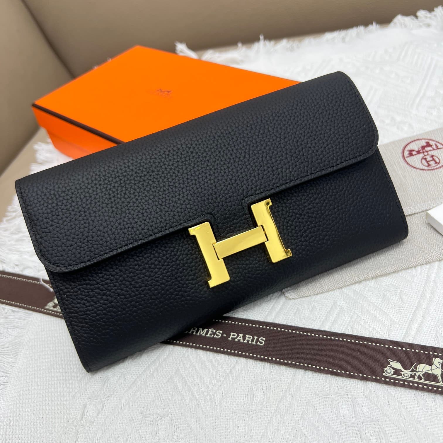 Hermes Black Accessory 539