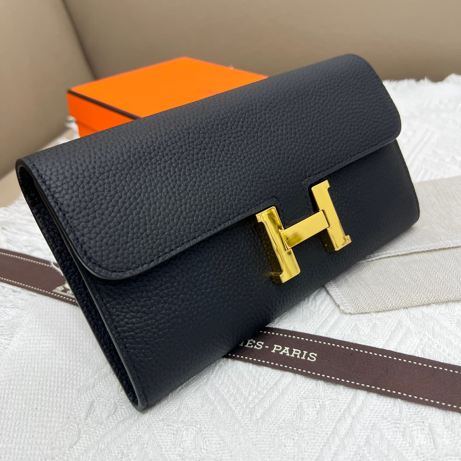 Hermes Black Product 539
