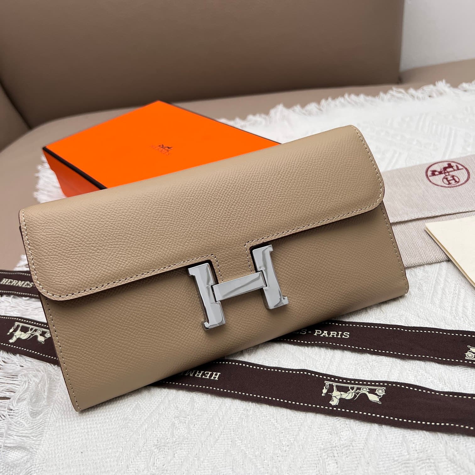 Hermes Black Accessory 539