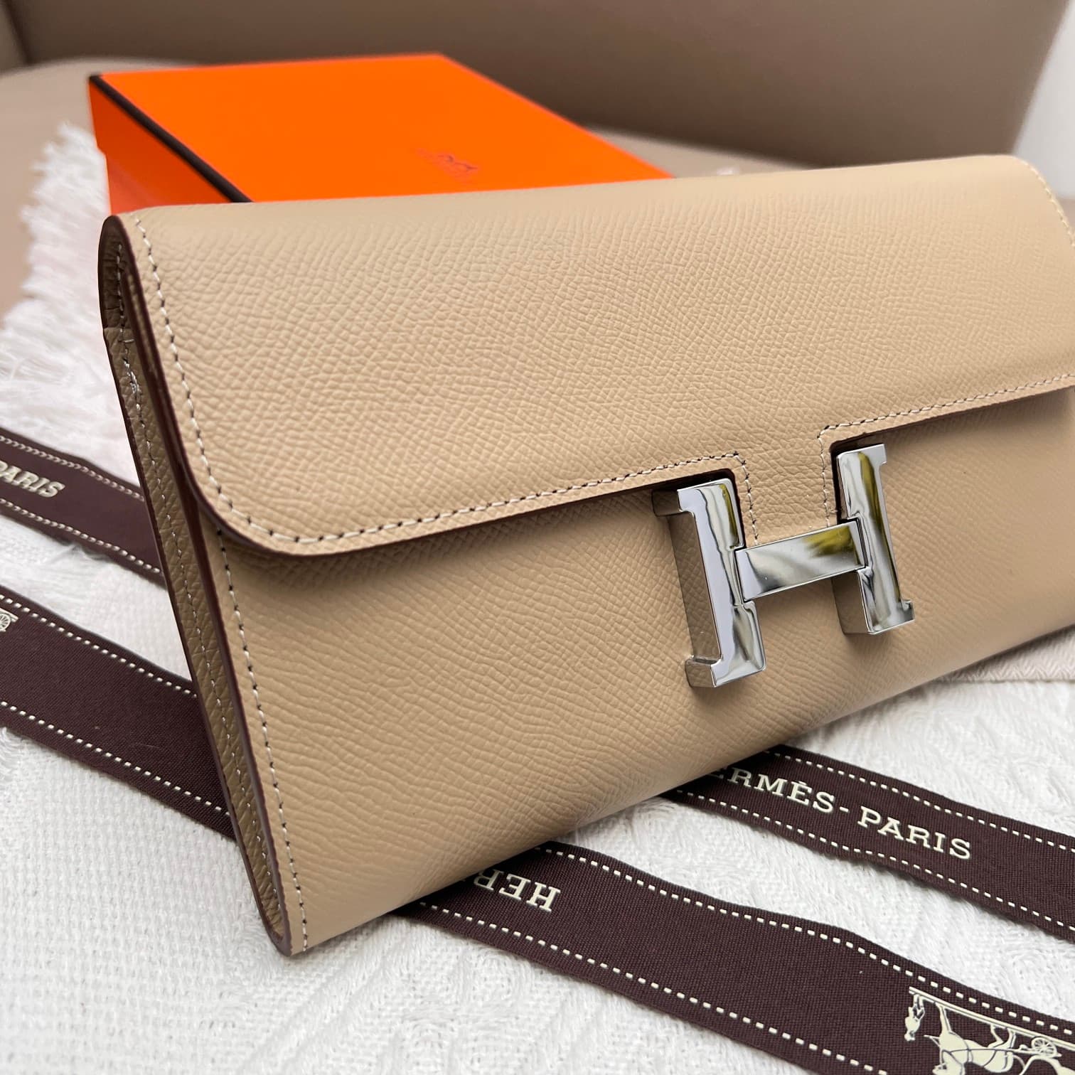 Hermes Black Product 539