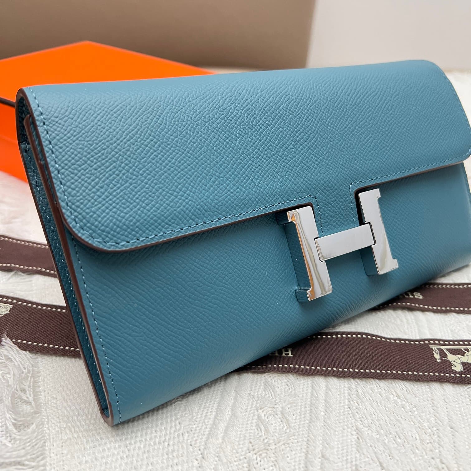 Hermes Black Product 539