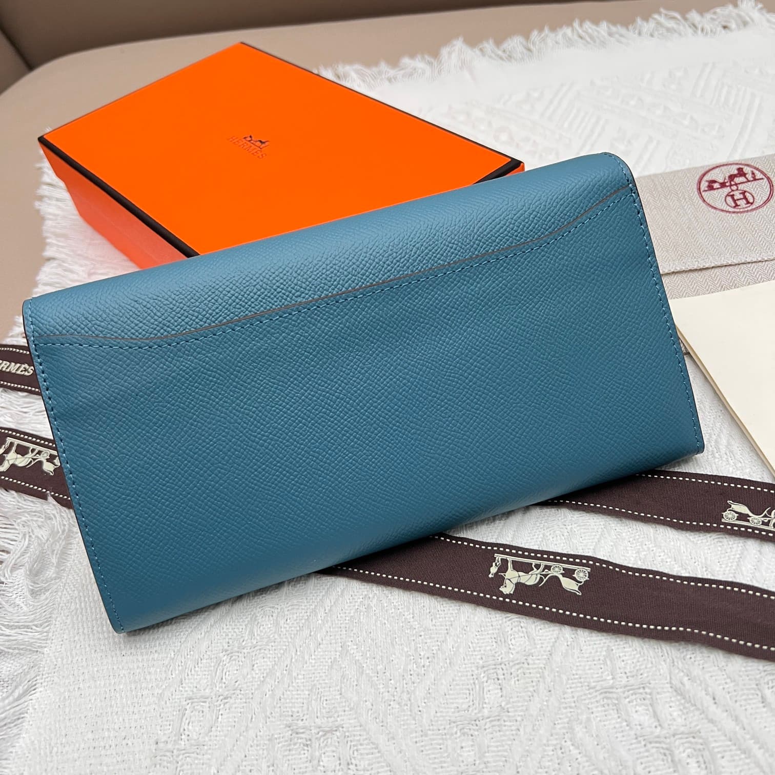 Hermes Black Product 539