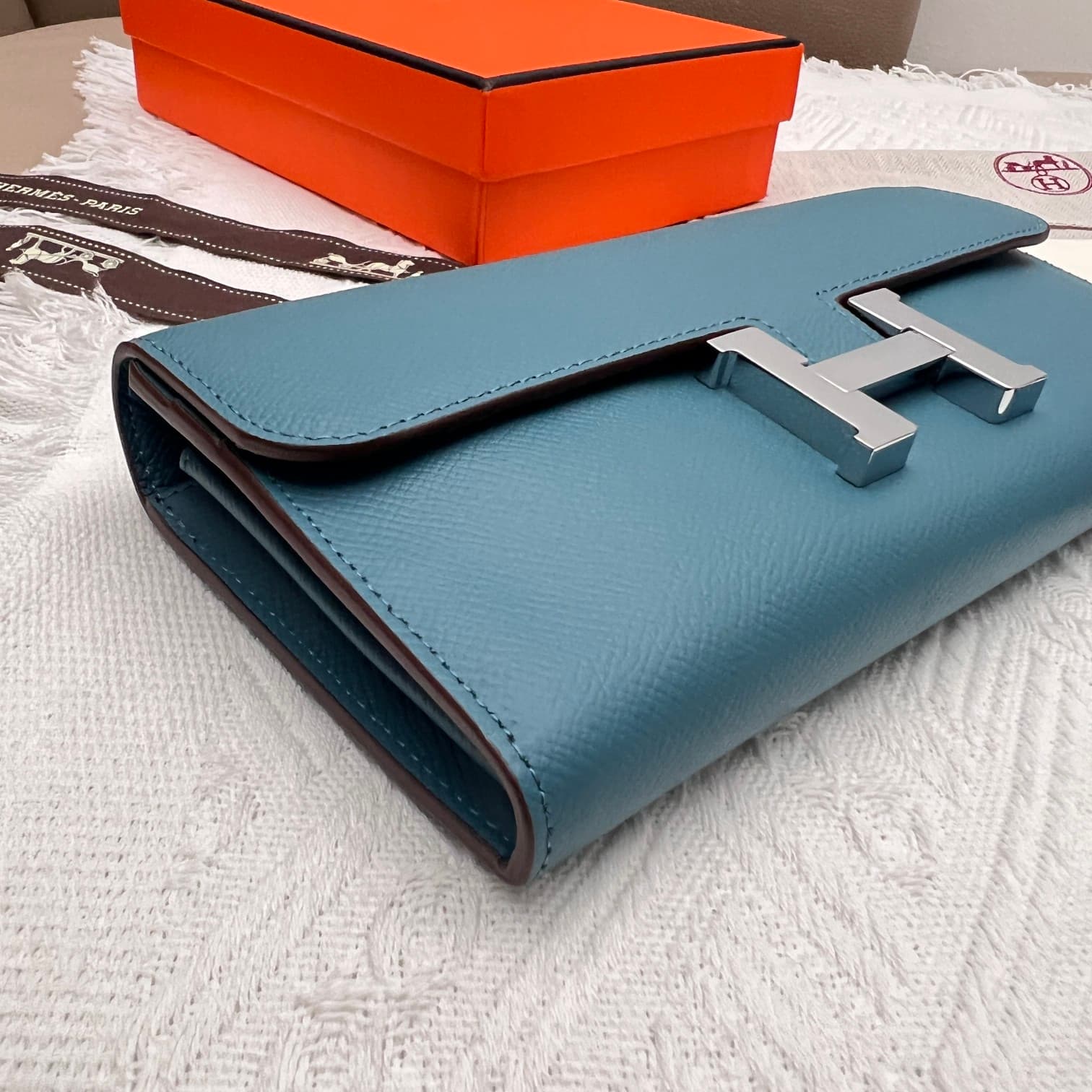 Hermes Black Product 539