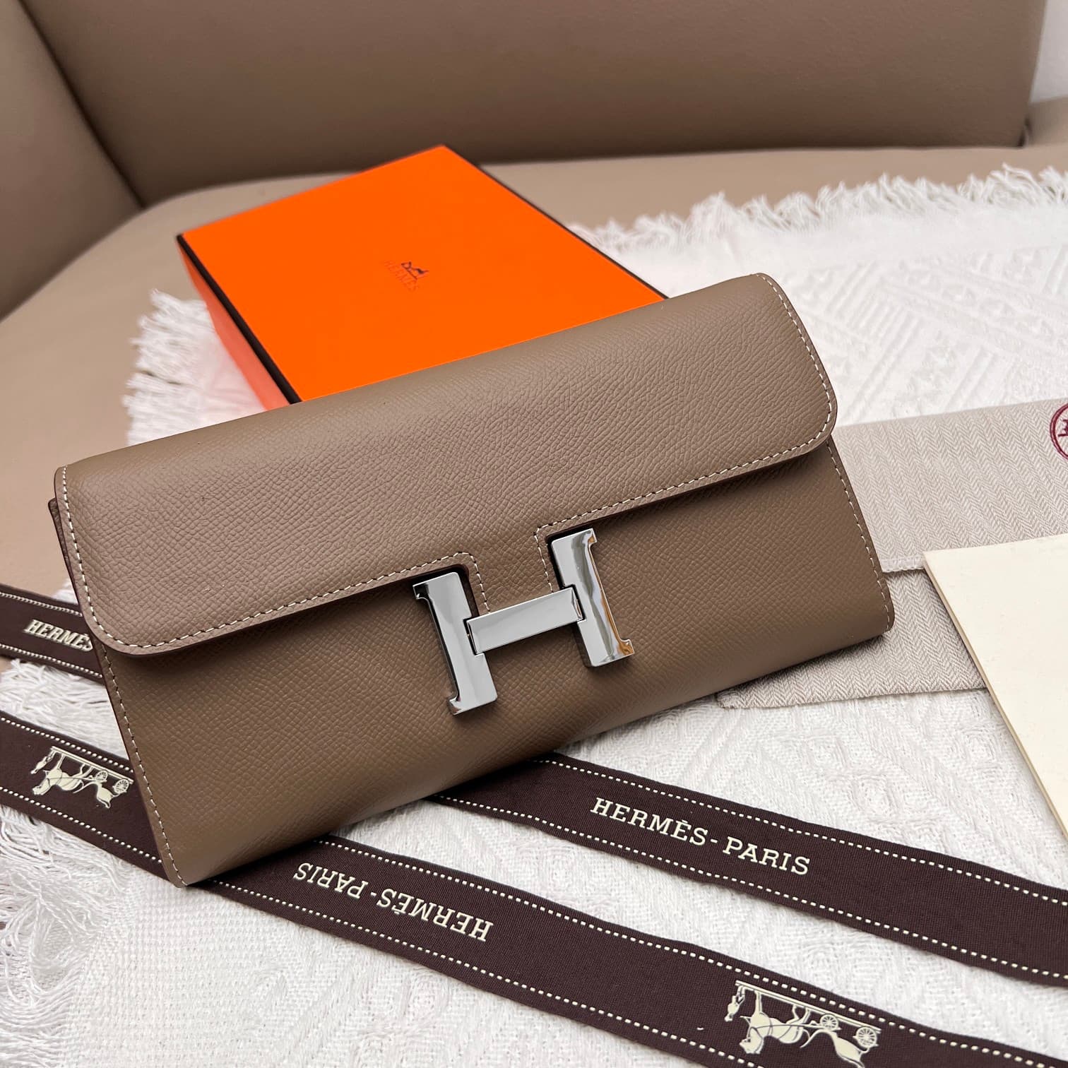 Hermes Black Accessory 539