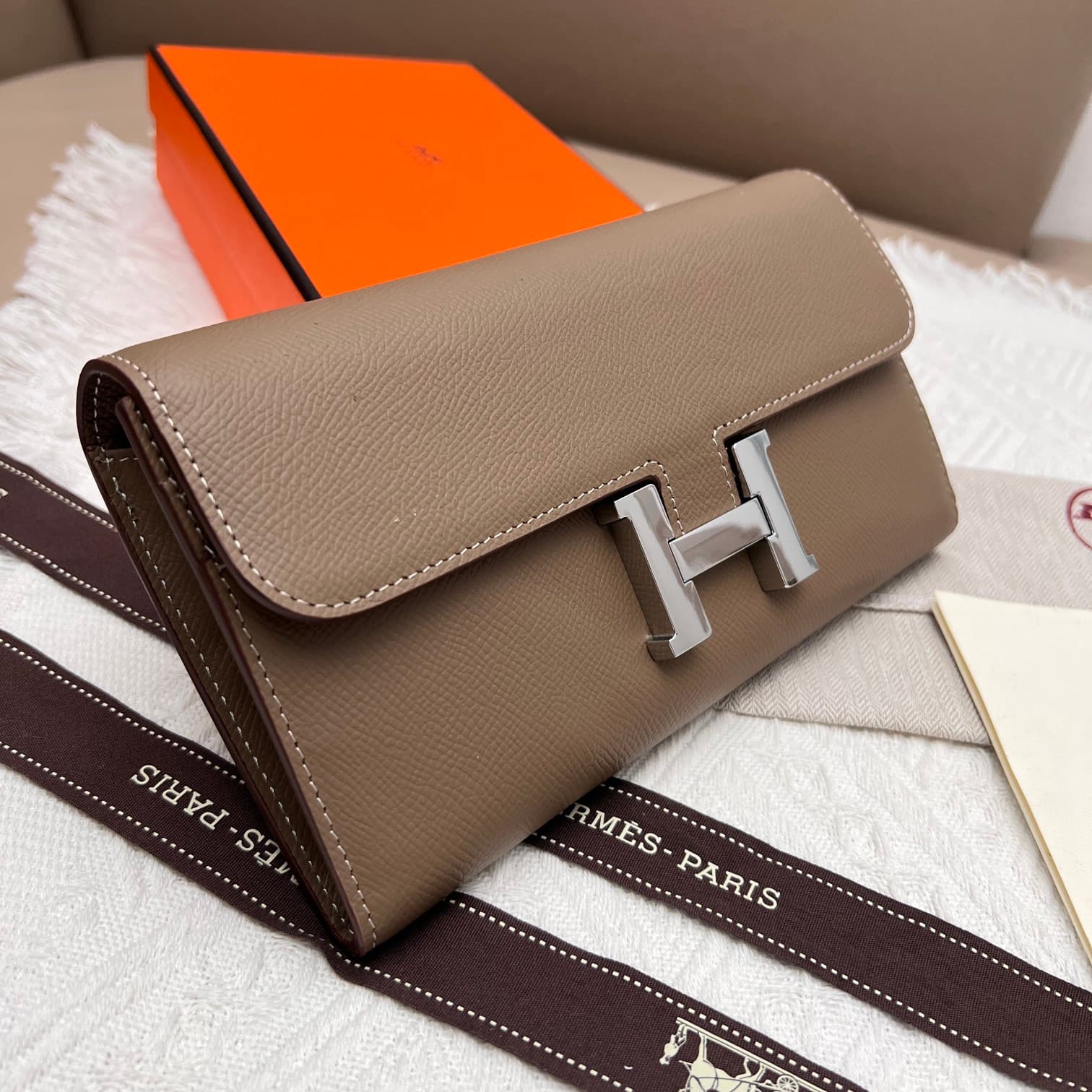 Hermes Black Product 539
