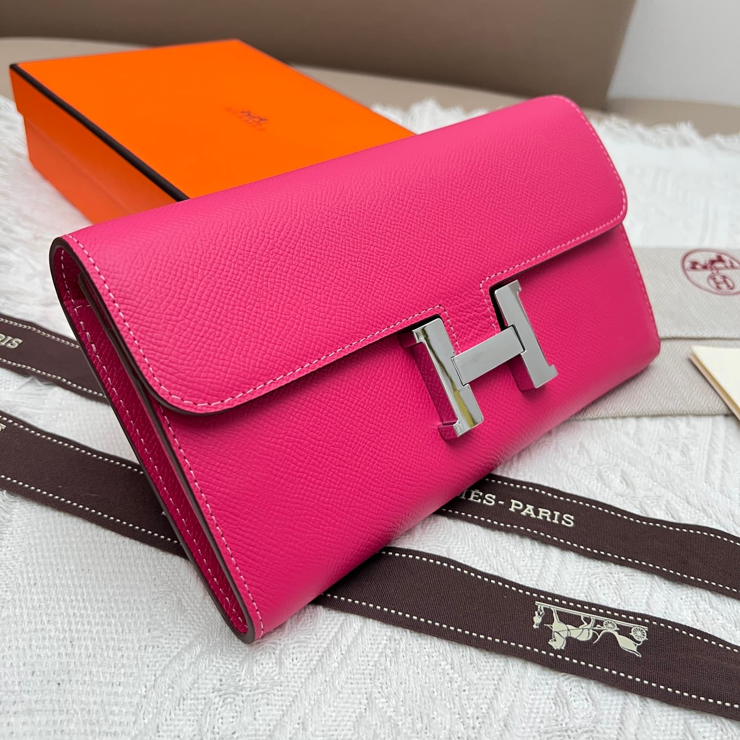 Hermes Black Product 539