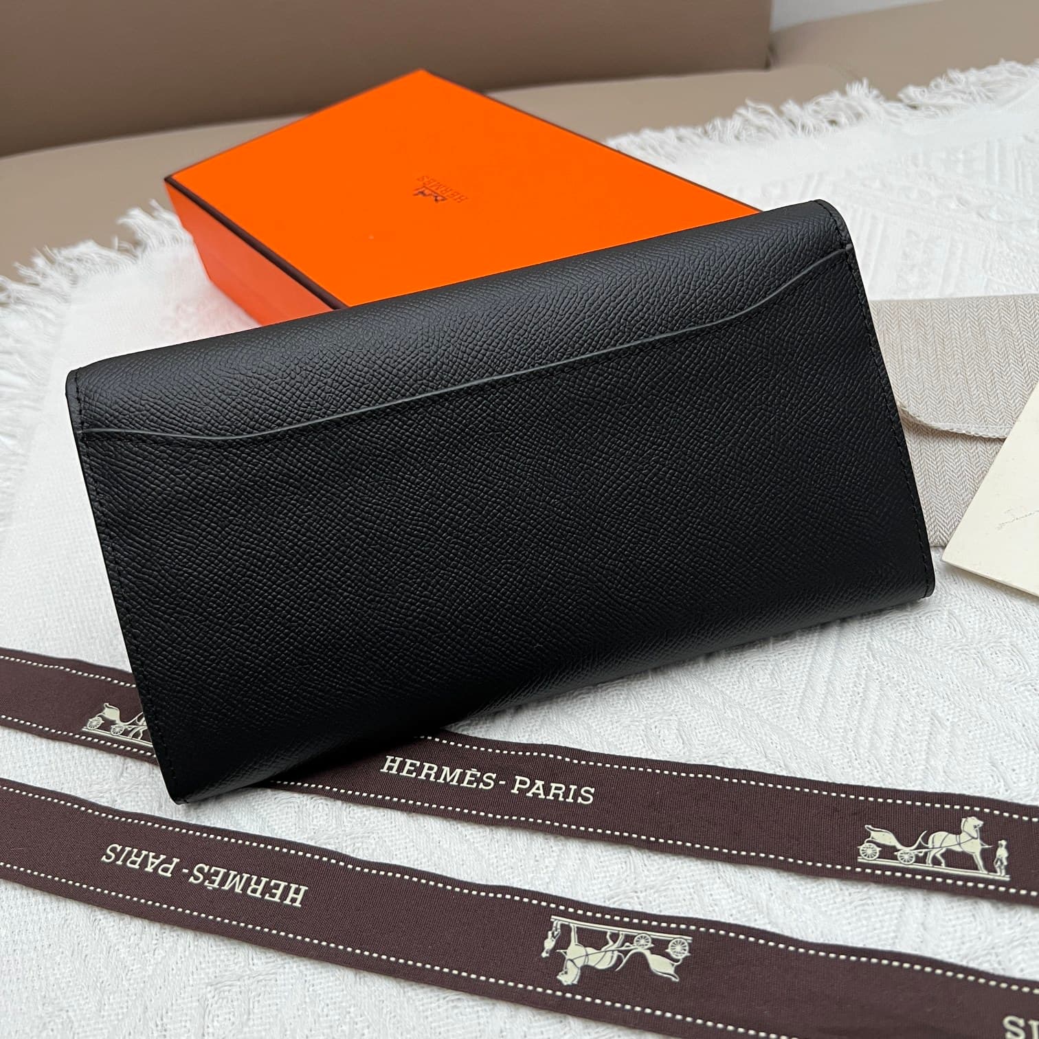 Hermes Black Product 539