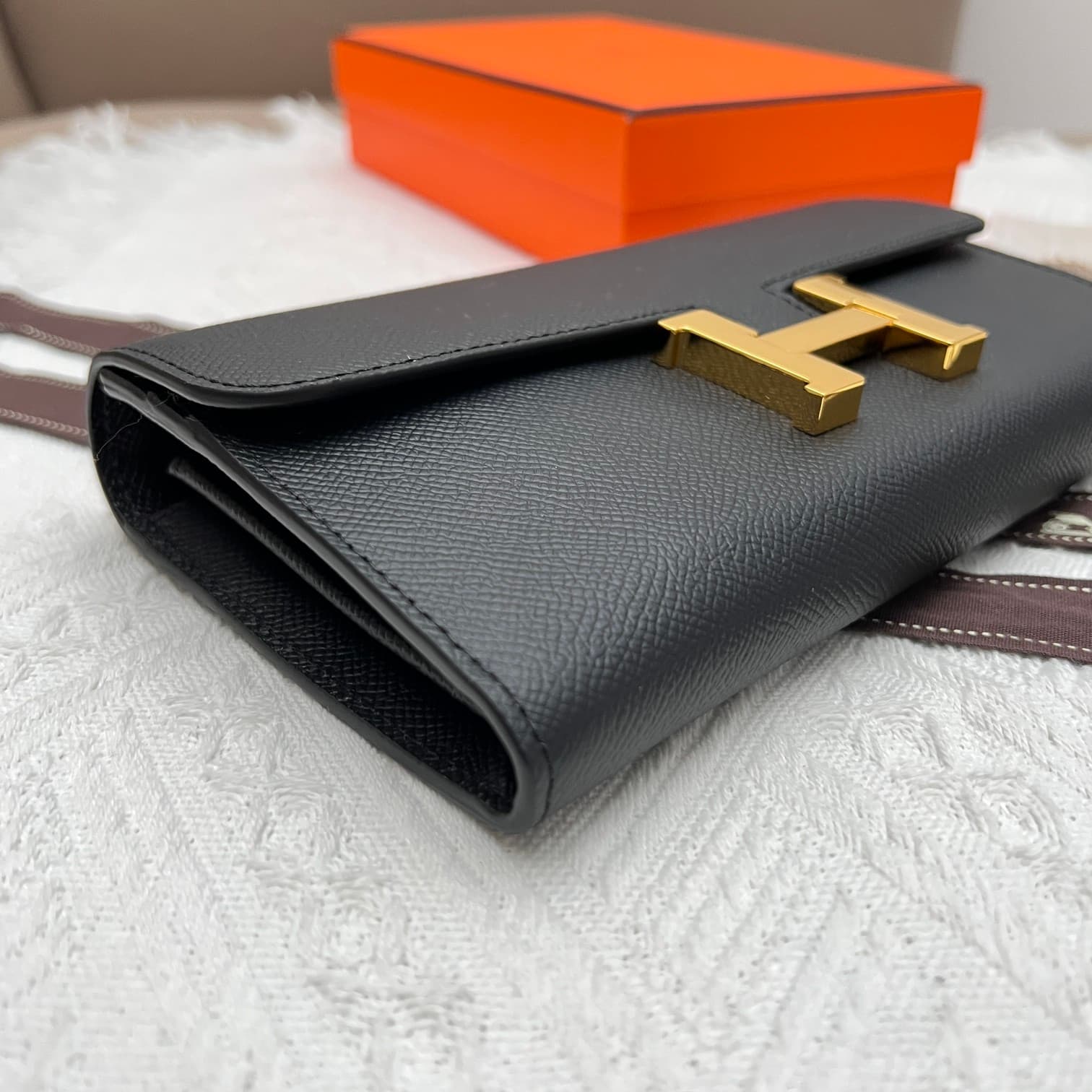 Hermes Black Product 539