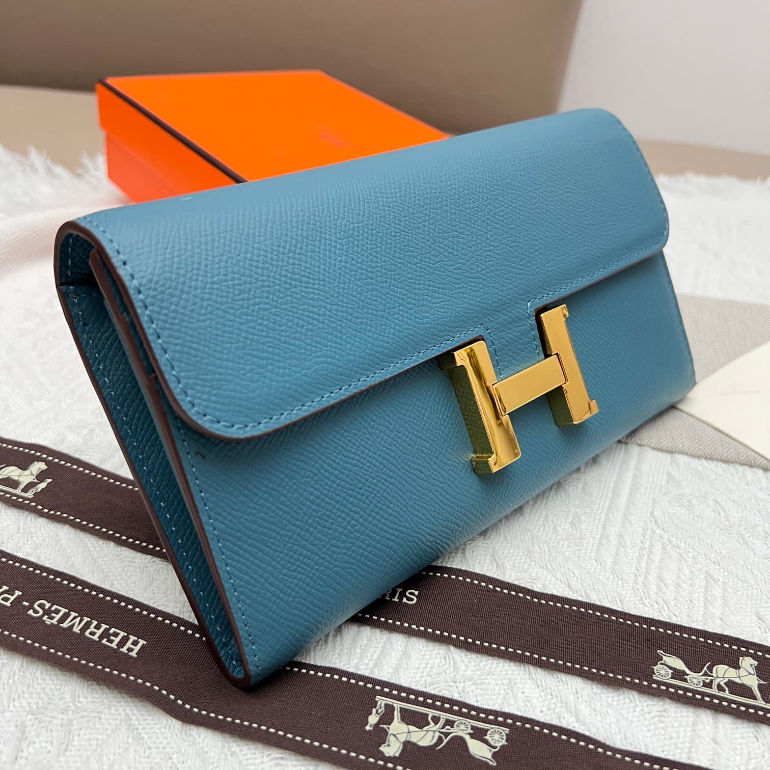 Hermes Black Product 539
