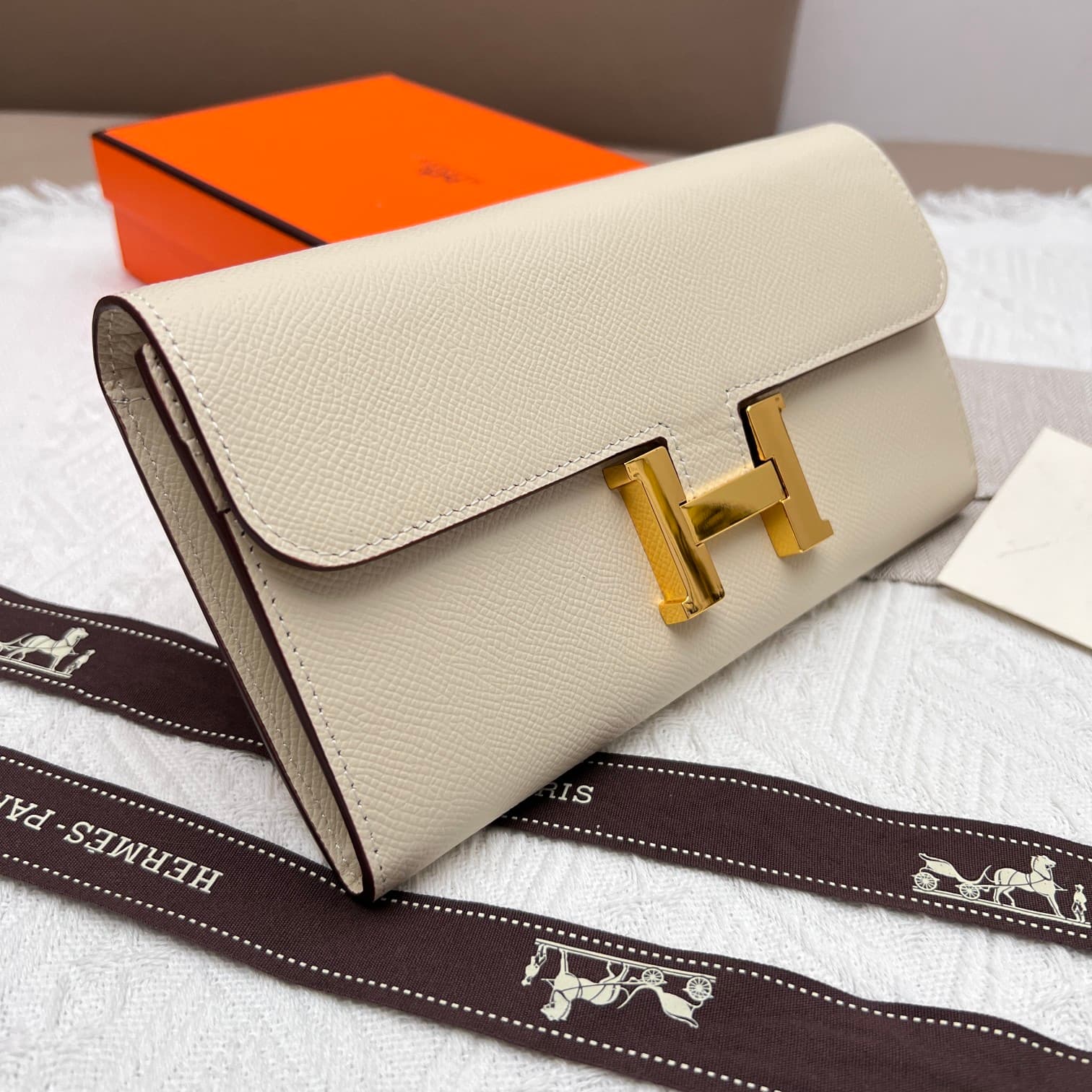Hermes Black Product 539