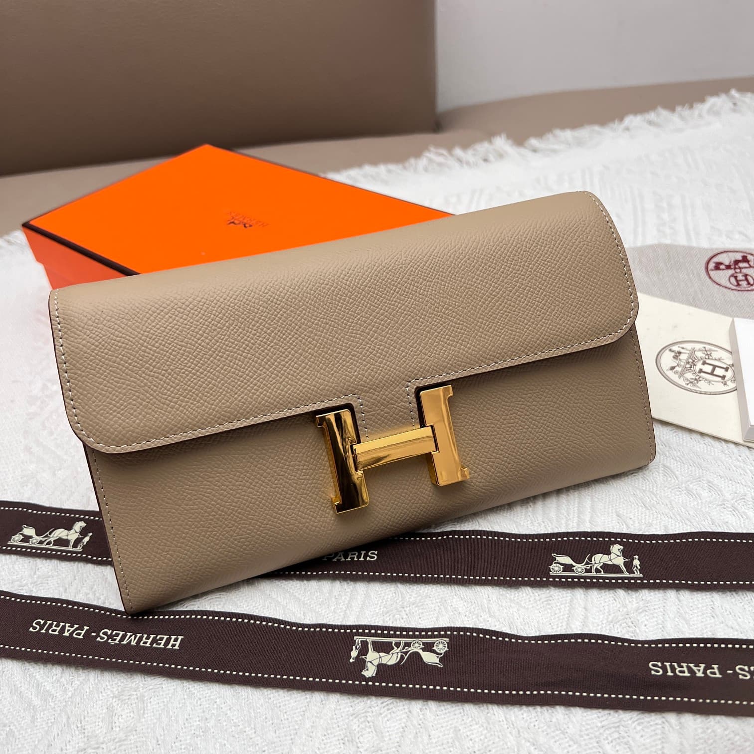 Hermes Black Accessory 539
