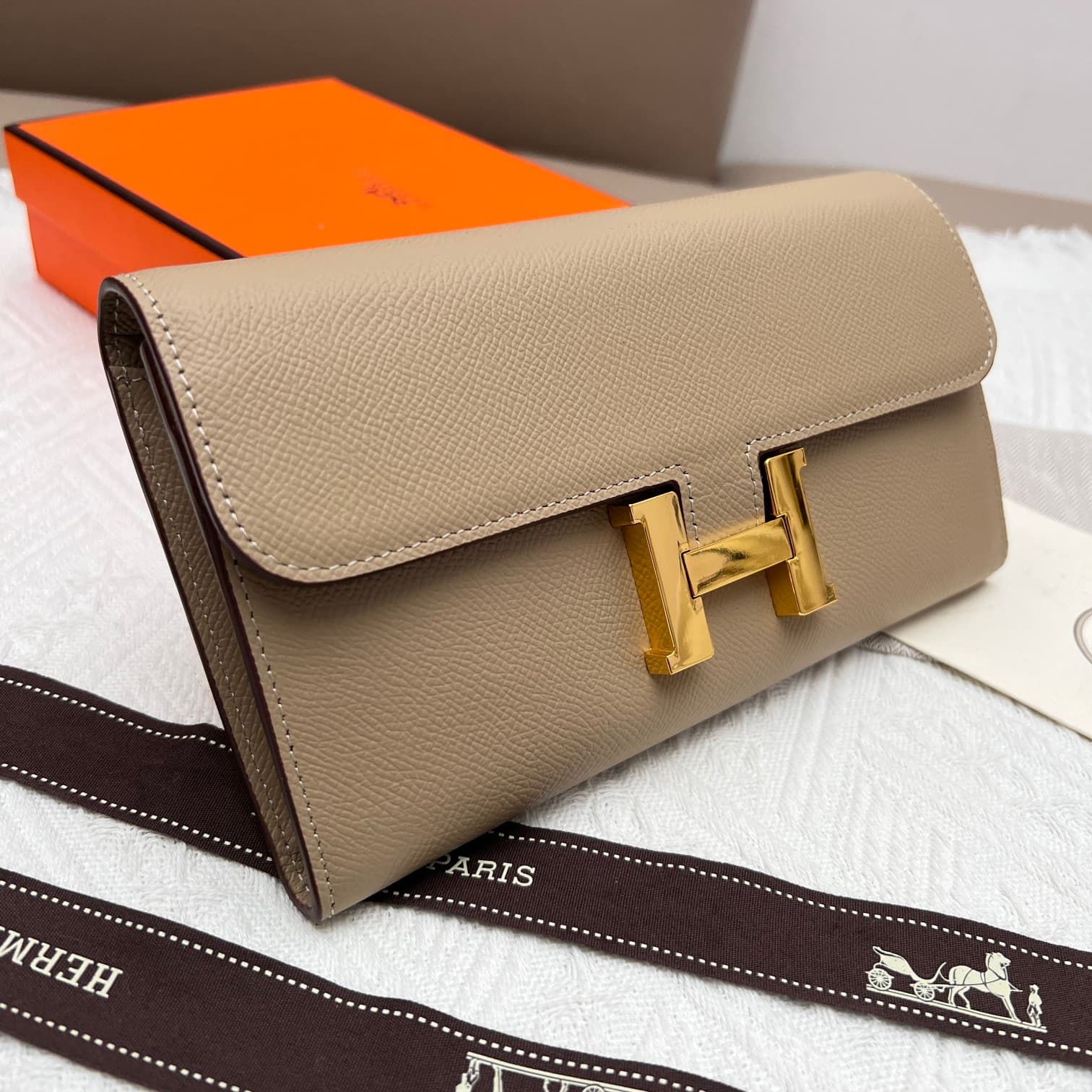 Hermes Black Product 539