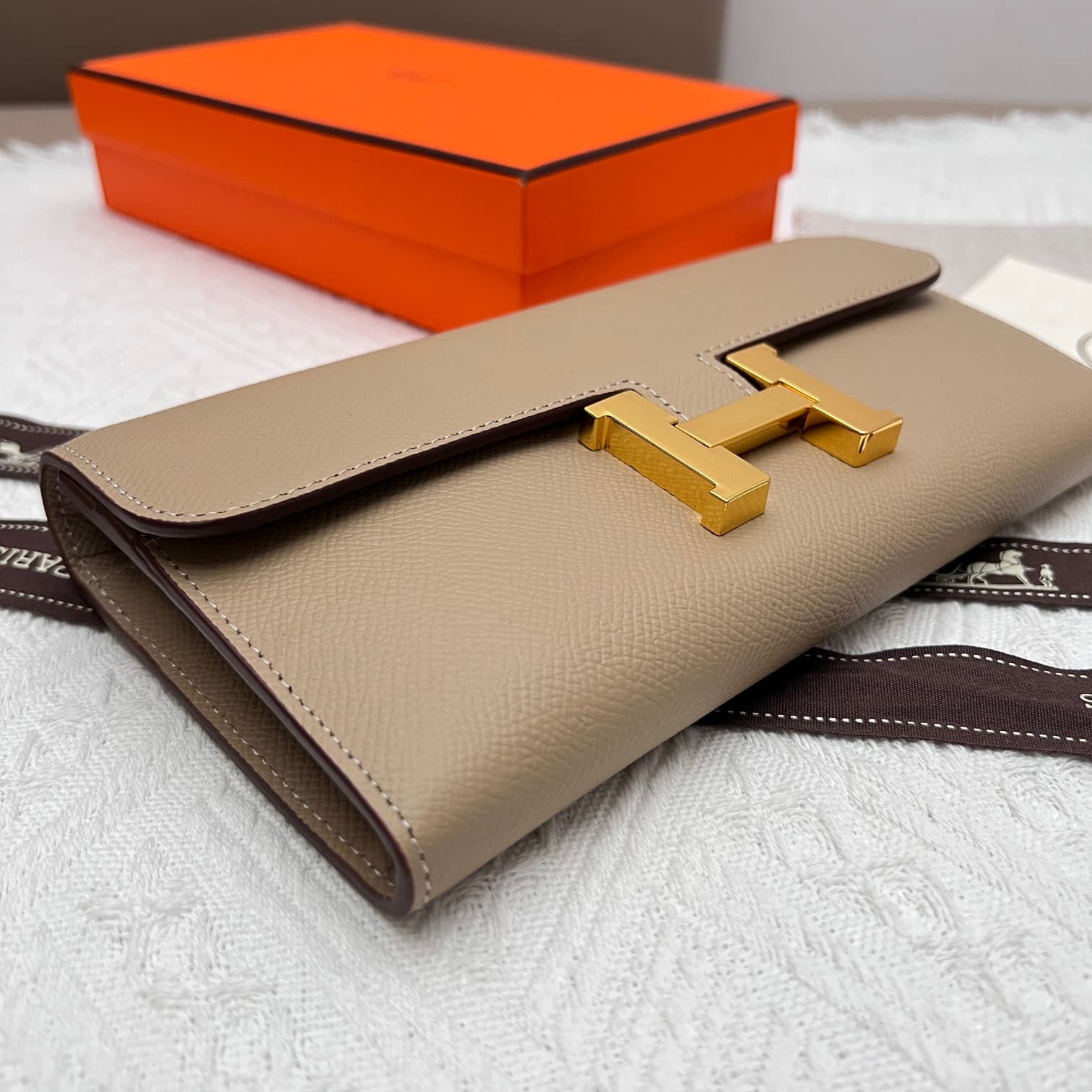 Hermes Black Product 539
