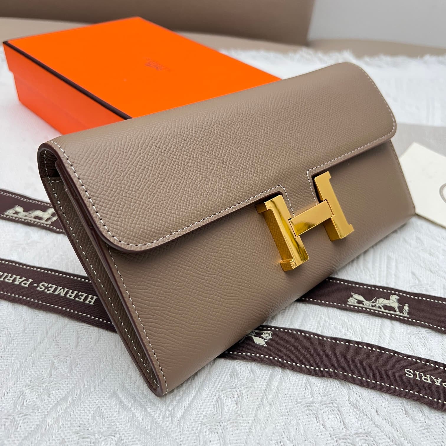 Hermes Black Product 539