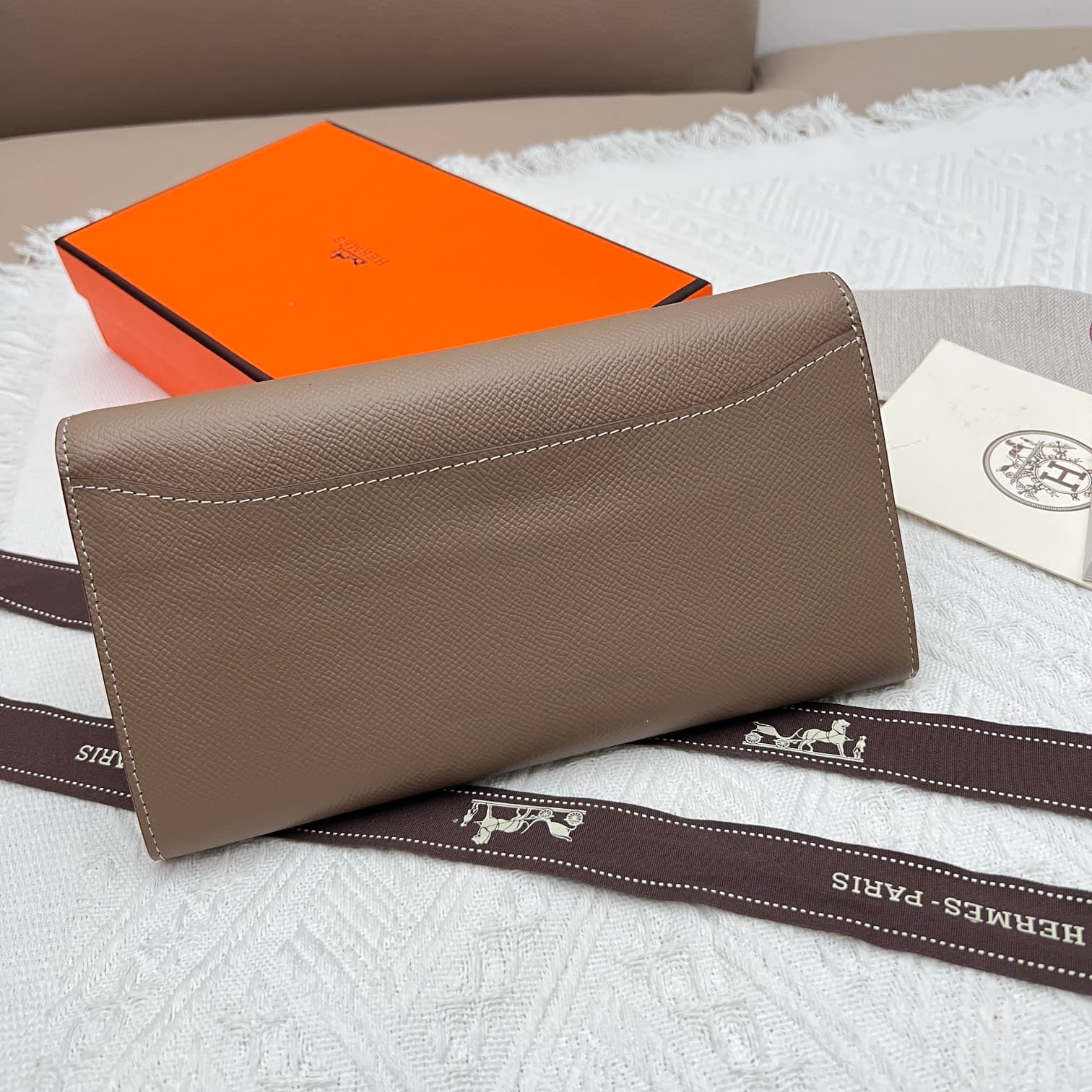 Hermes Black Product 539