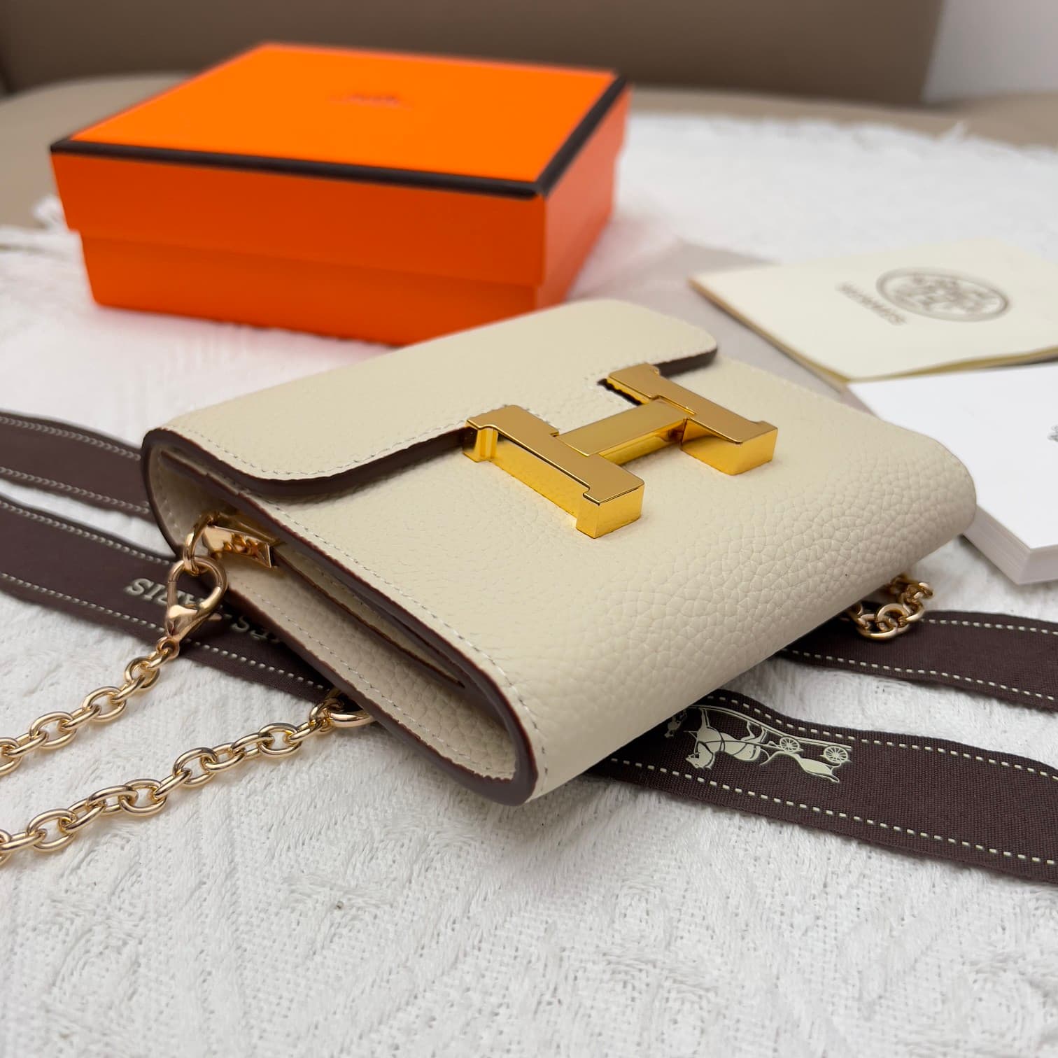 Hermes Black Product 537-1