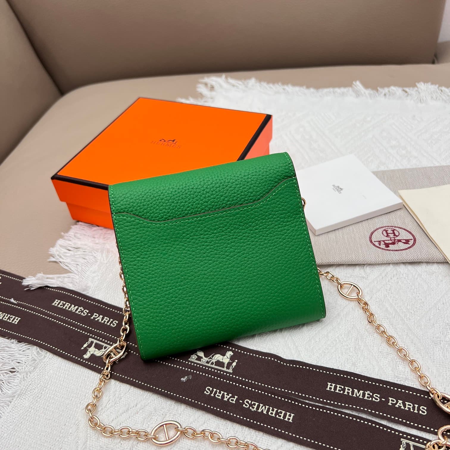 Hermes Black Product 537-1