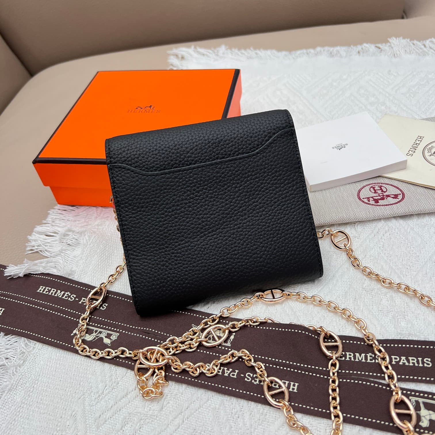 Hermes Black Product 537-1