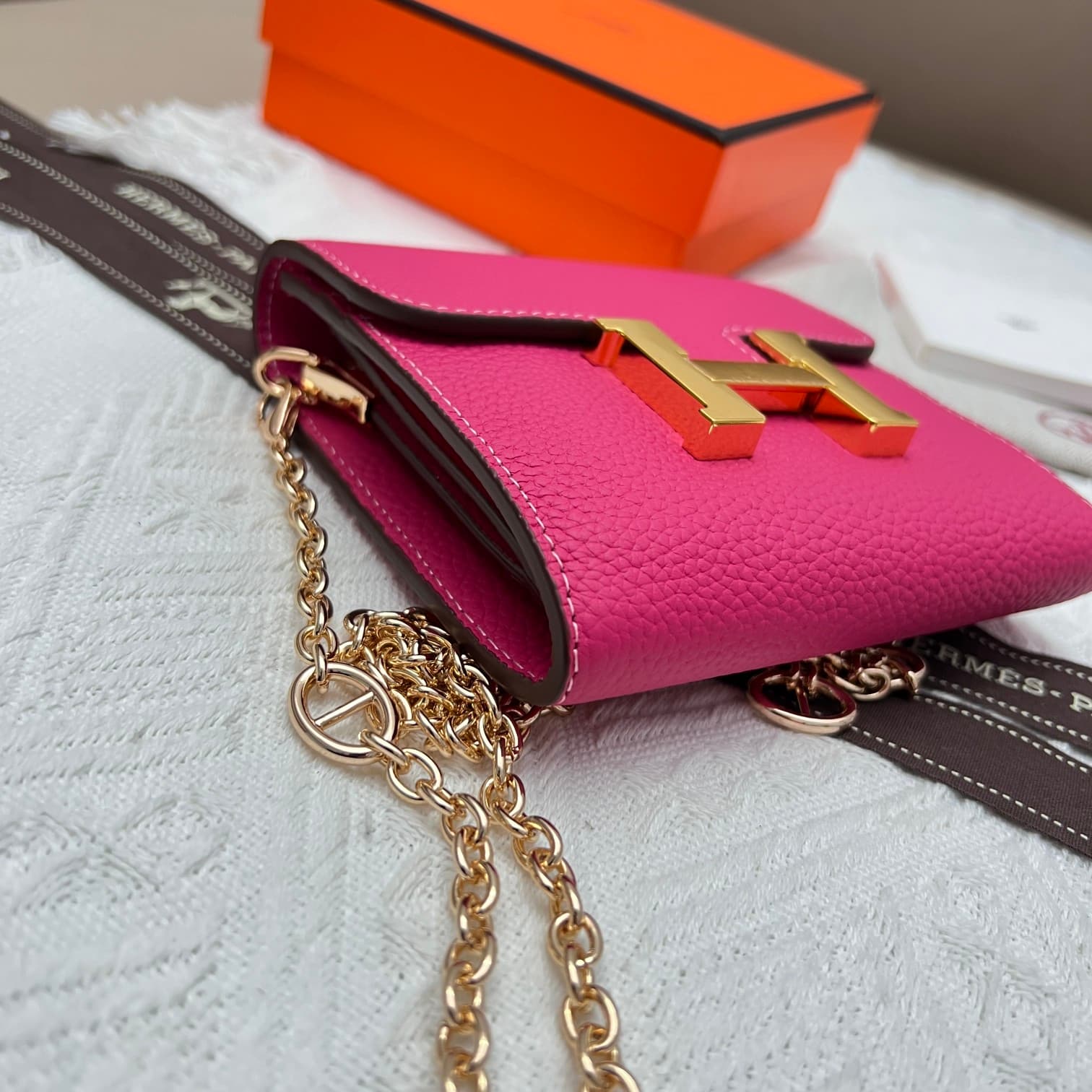 Hermes Black Product 537-1