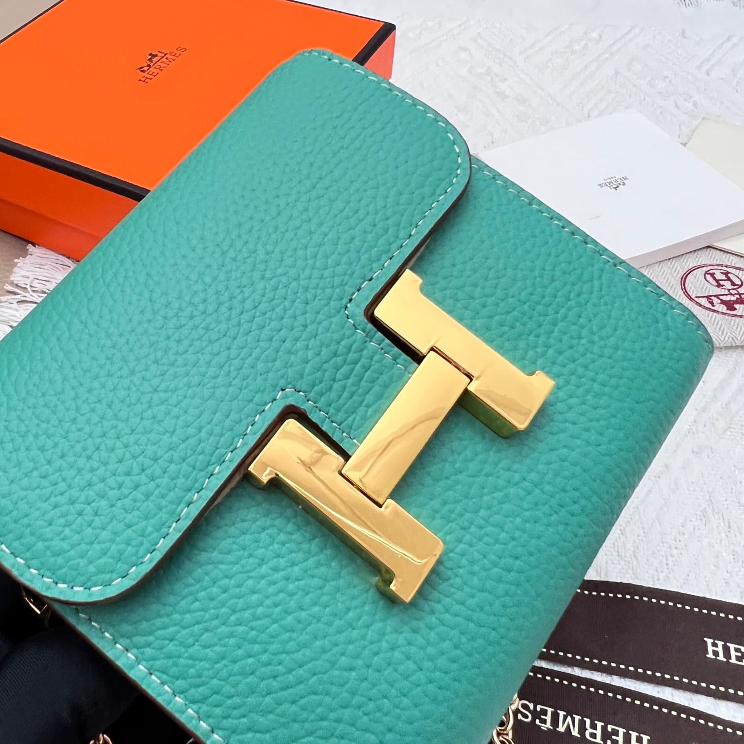 Hermes Black Product 537-1
