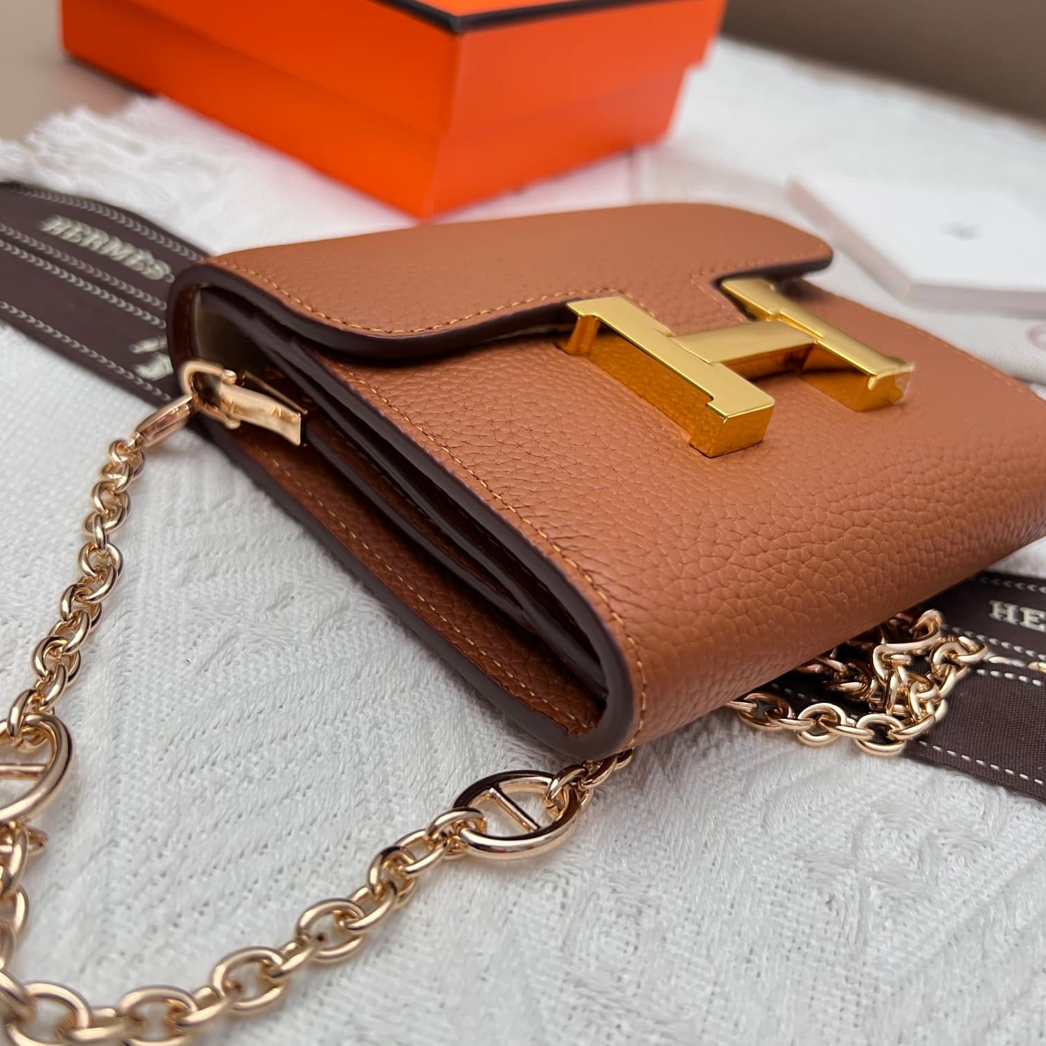 Hermes Black Product 537-1