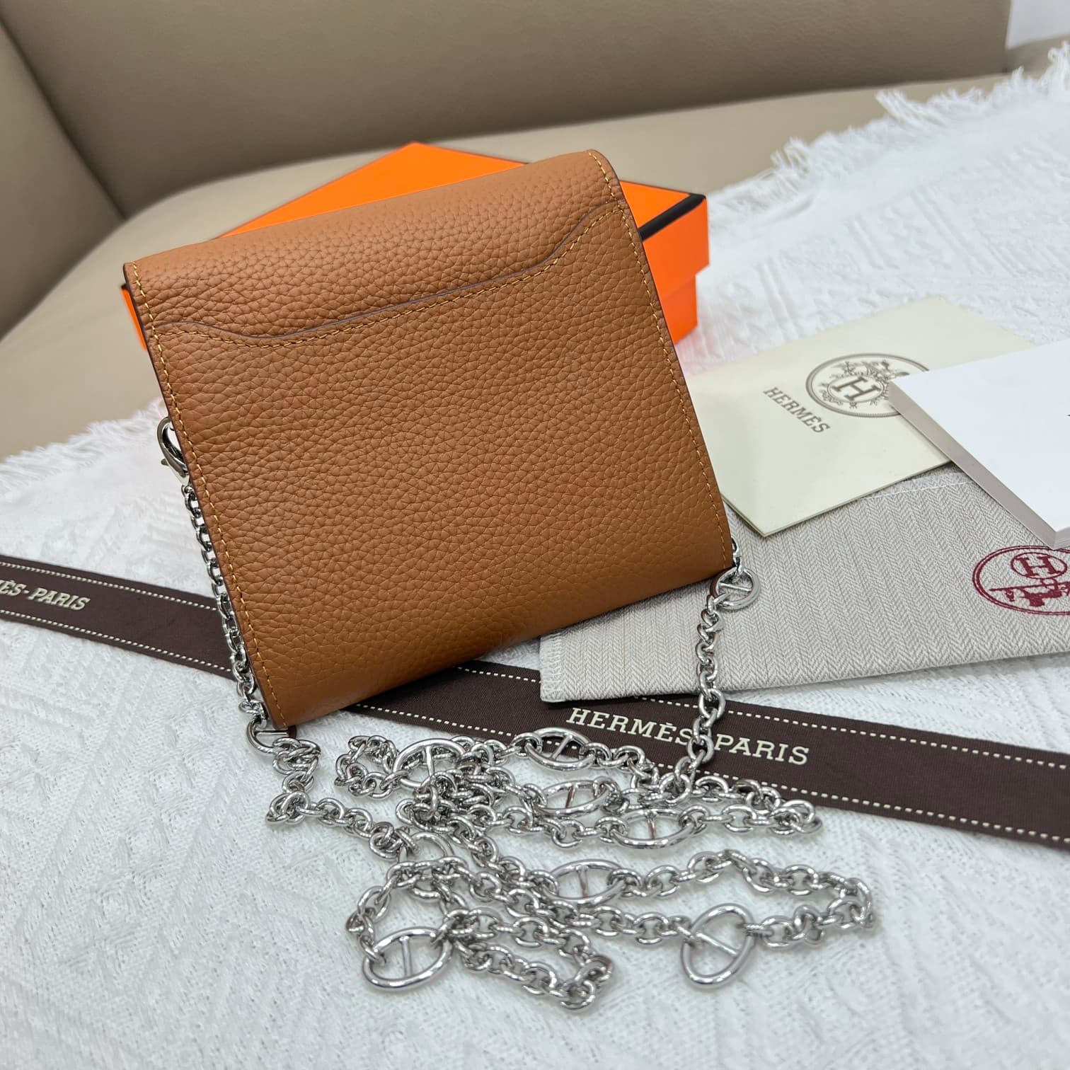 Hermes Black Product 537-1