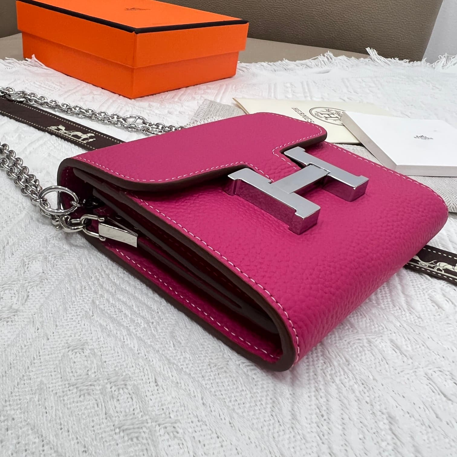 Hermes Black Product 537-1
