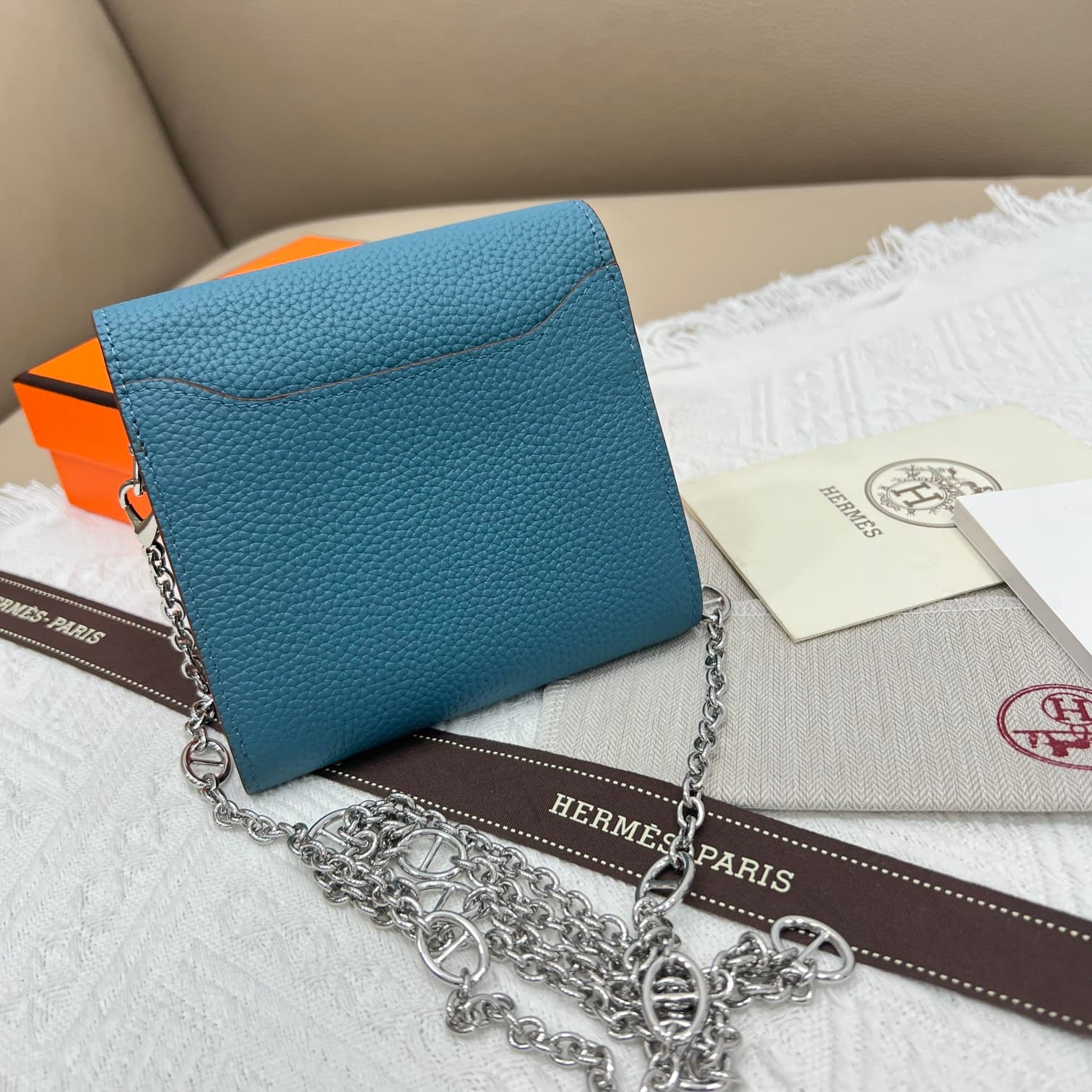 Hermes Black Product 537-1