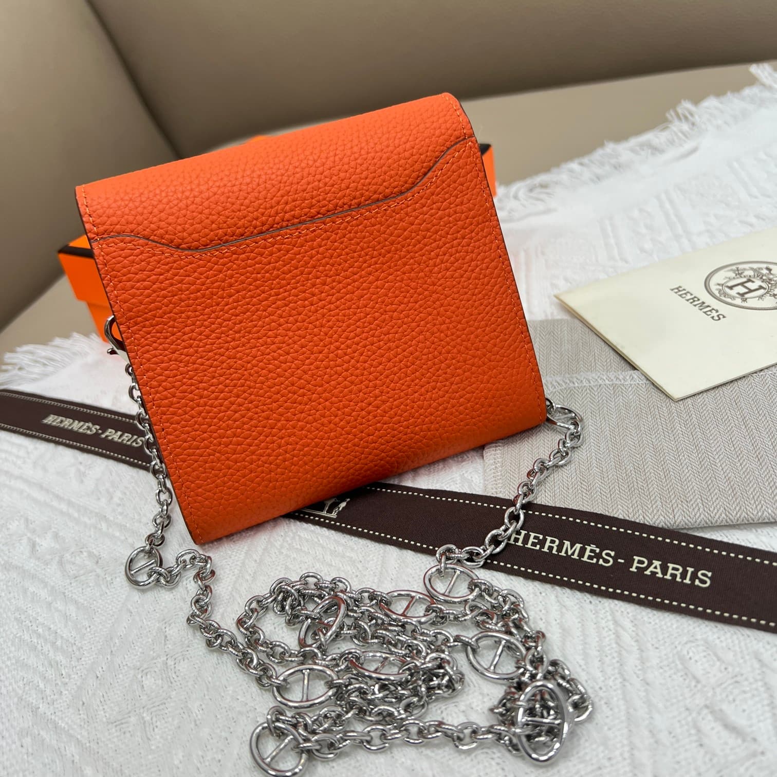 Hermes Black Product 537-1