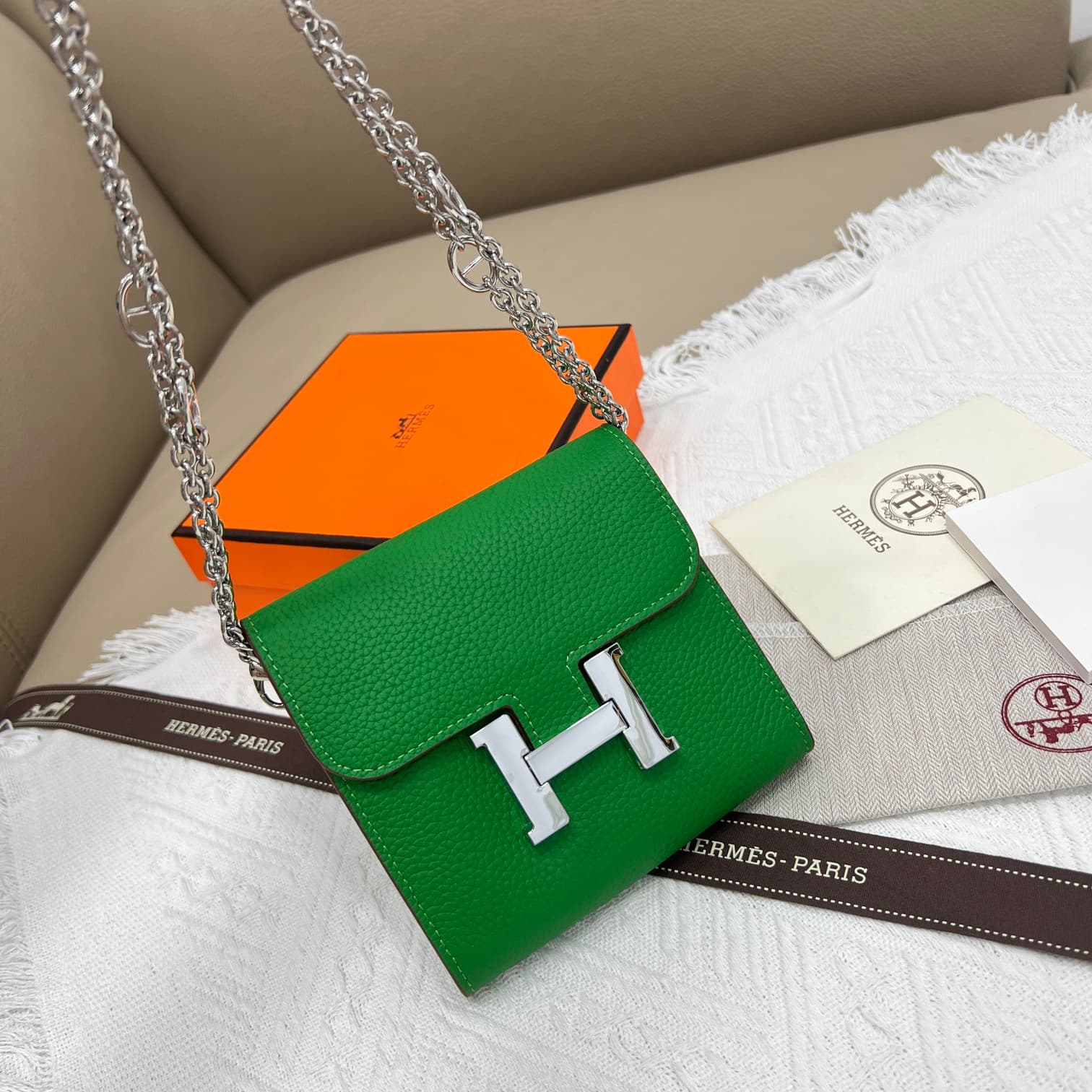 Hermes Black Product 537-1