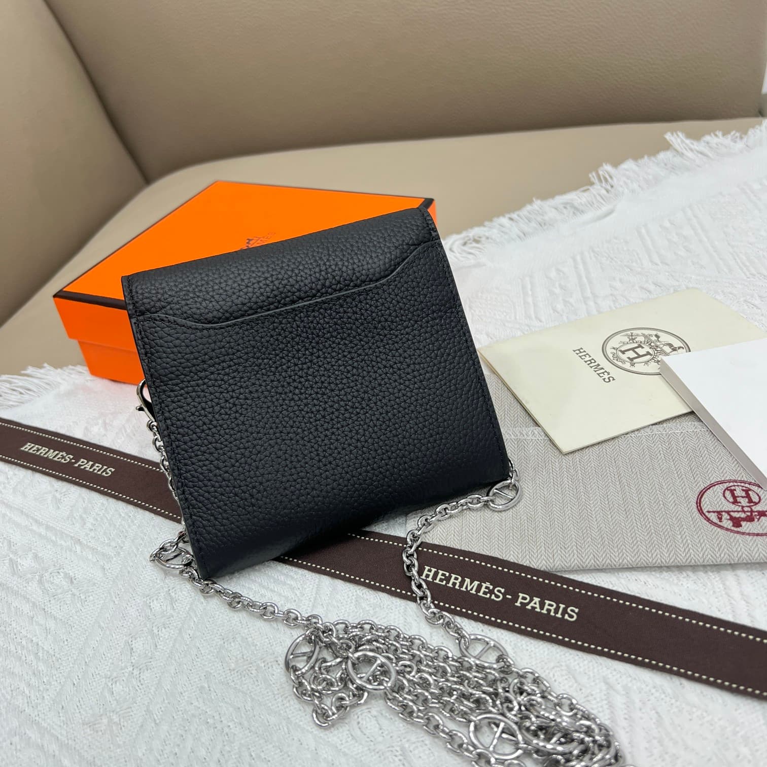 Hermes Black Product 537-1