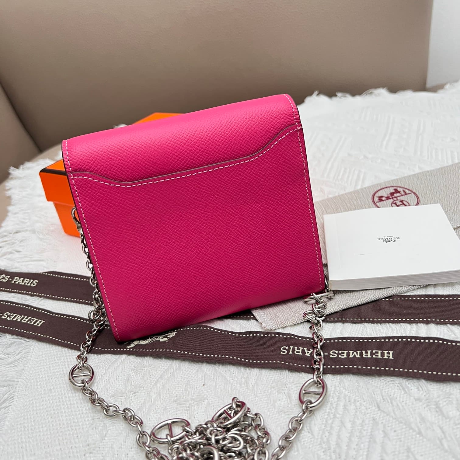 Hermes Black Product 537-1