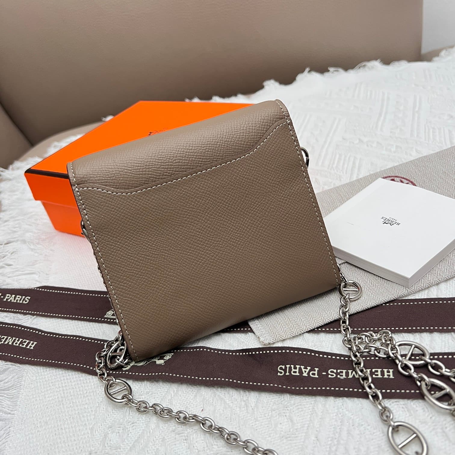 Hermes Black Product 537-1