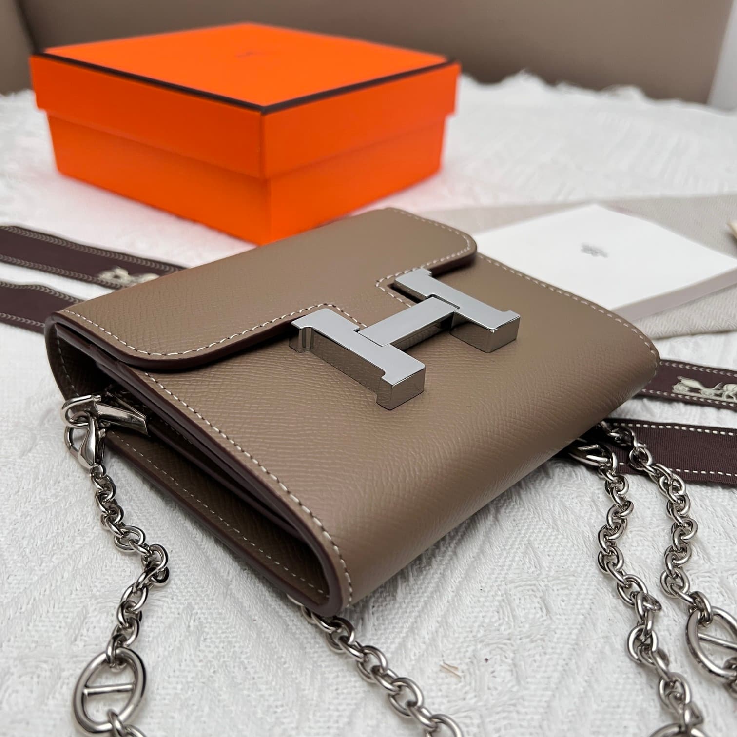 Hermes Black Product 537-1