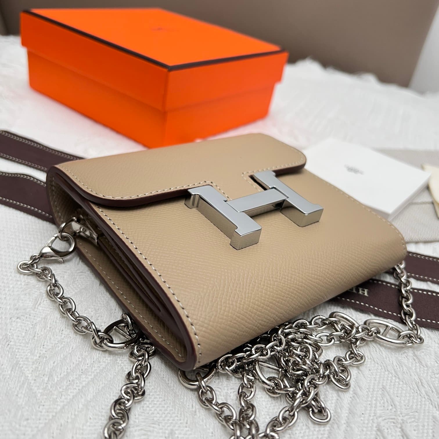 Hermes Black Product 537-1