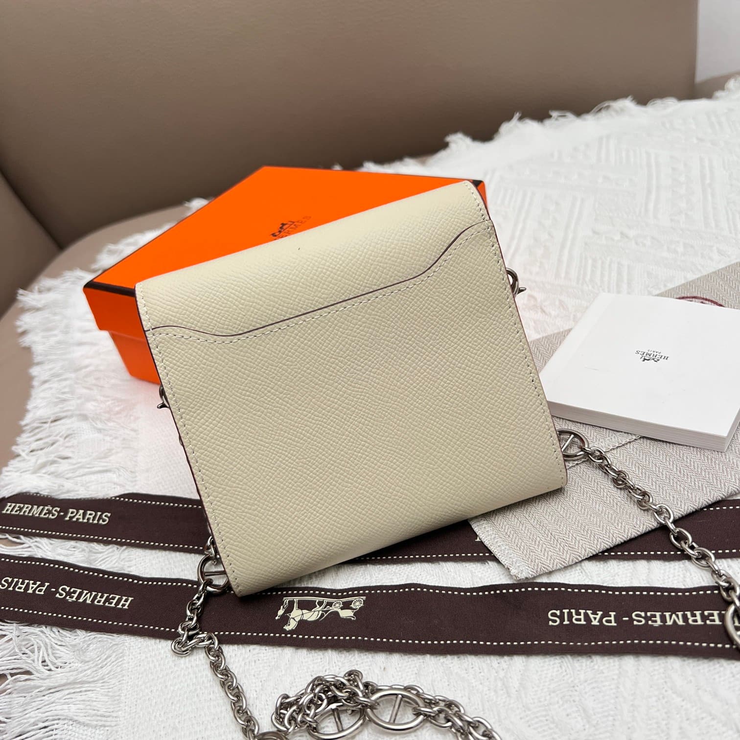 Hermes Black Product 537-1