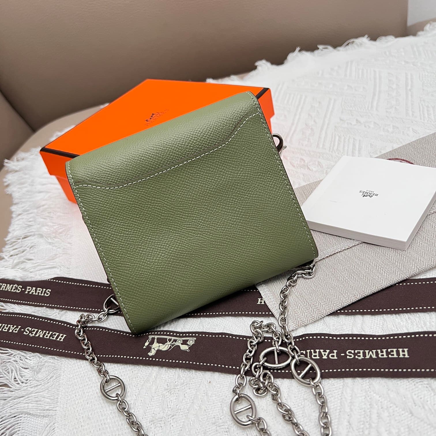 Hermes Black Product 537-1