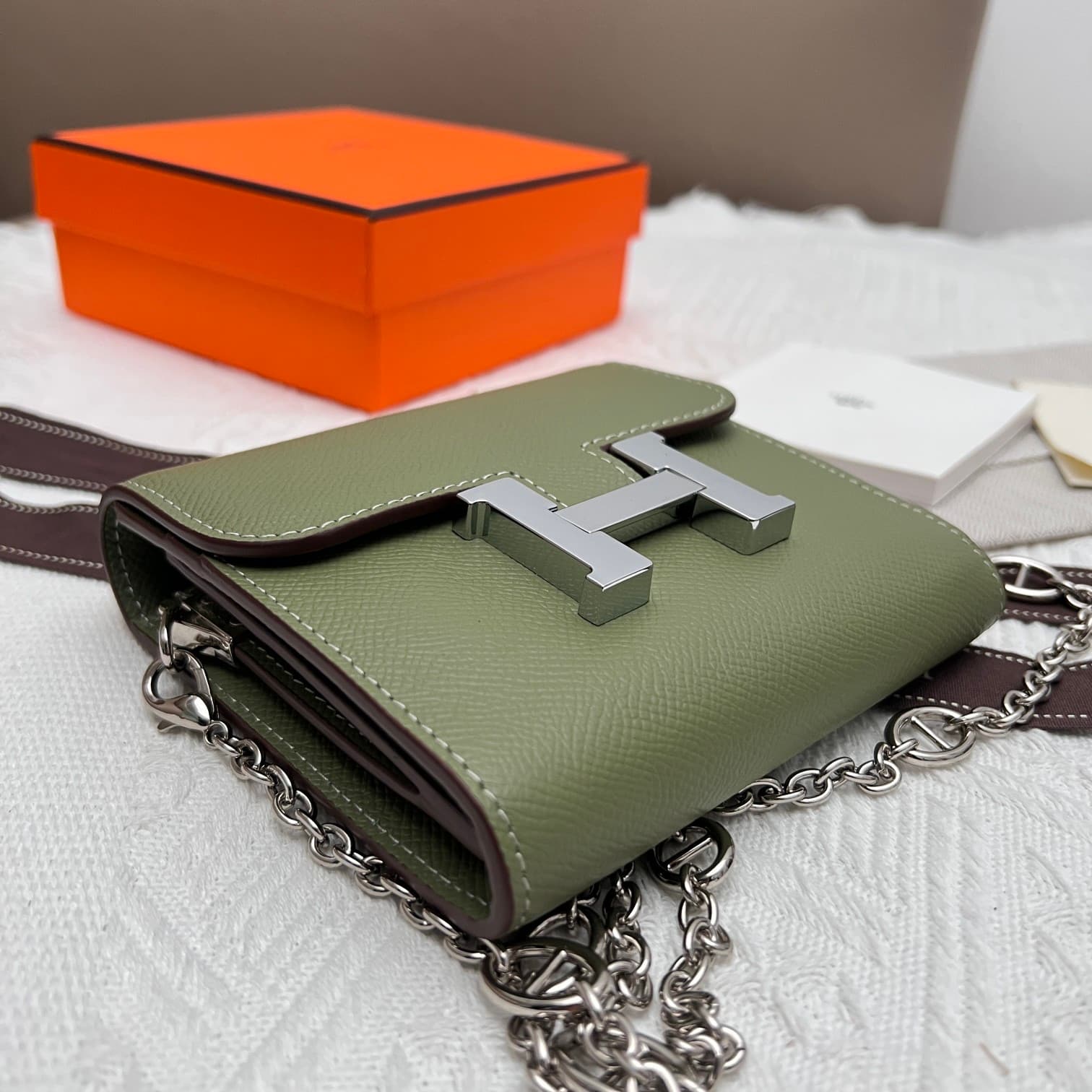 Hermes Black Product 537-1